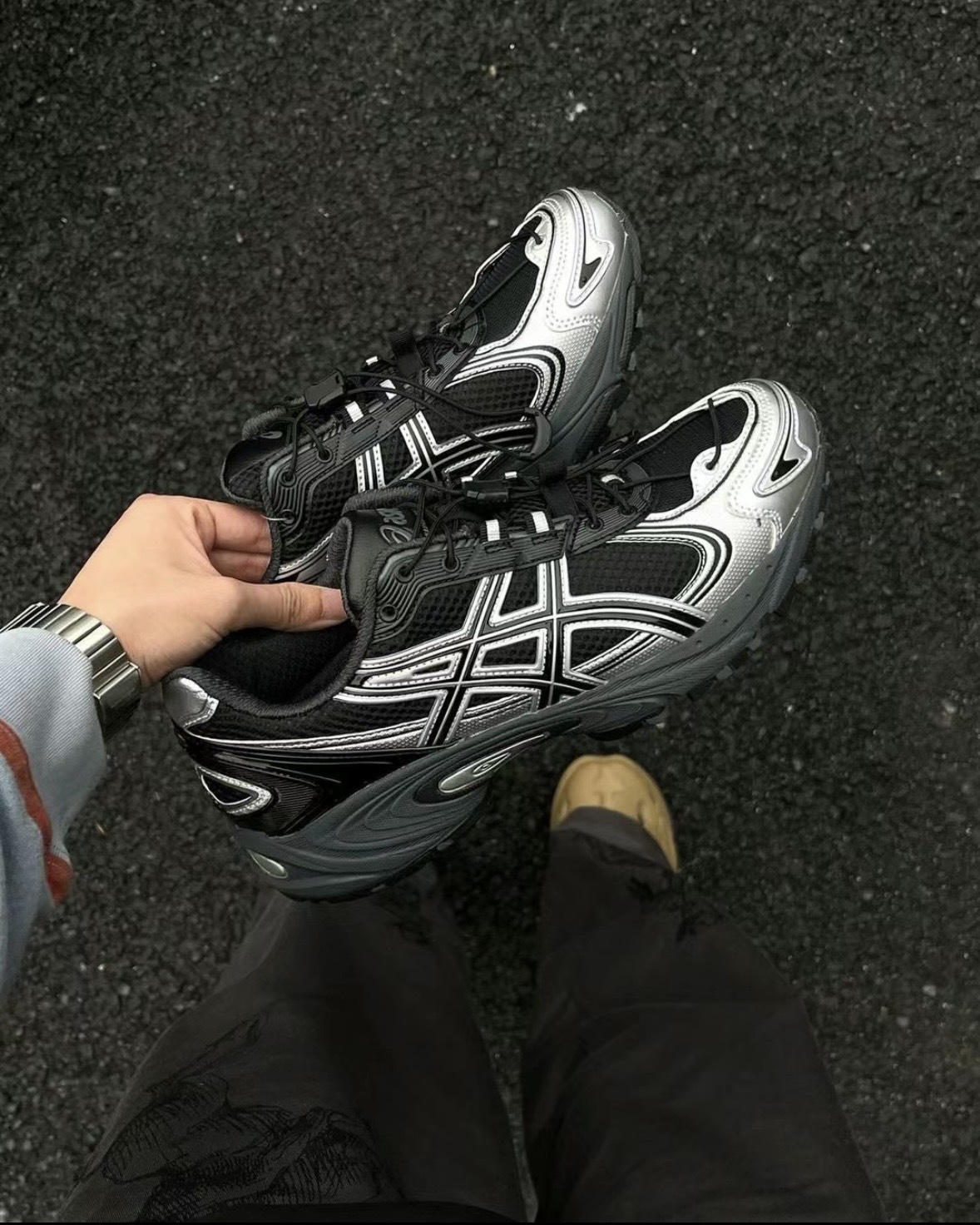 ASICS Gel-Kahana Tr V4 黑銀