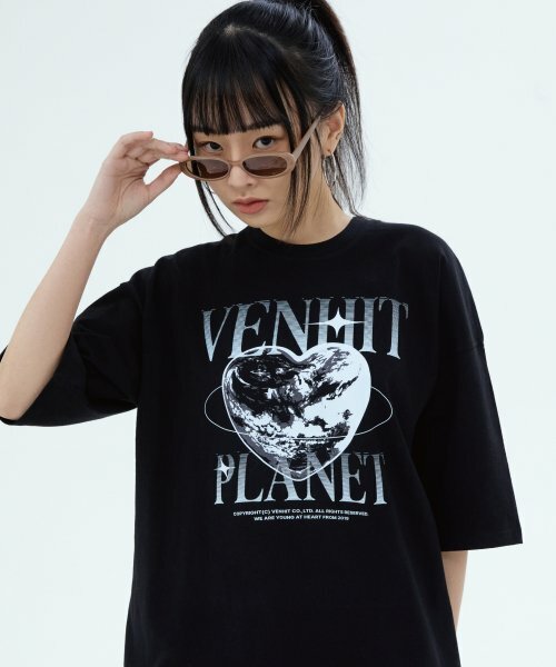 VENHIT BLACK PLANET Overfit T-Shirt