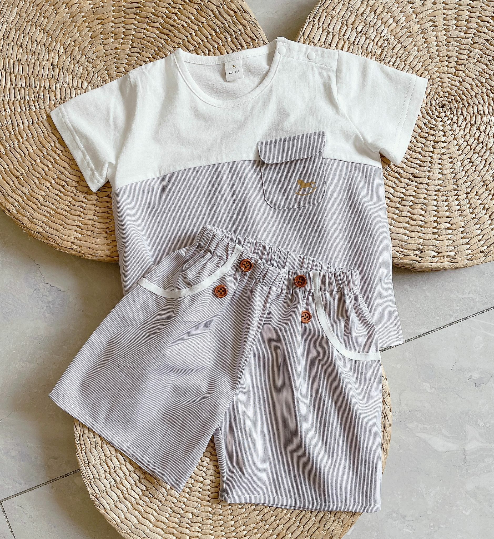 日單 小木馬短袖套裝