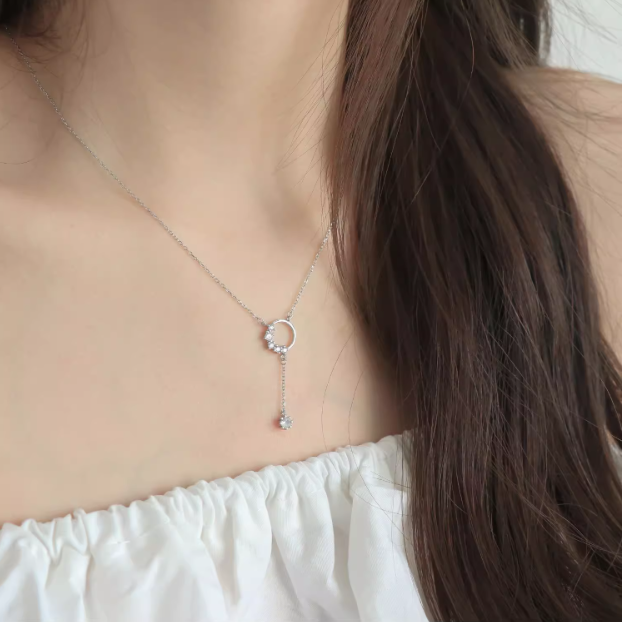 Korean-style Round Zircon Dainty Necklace