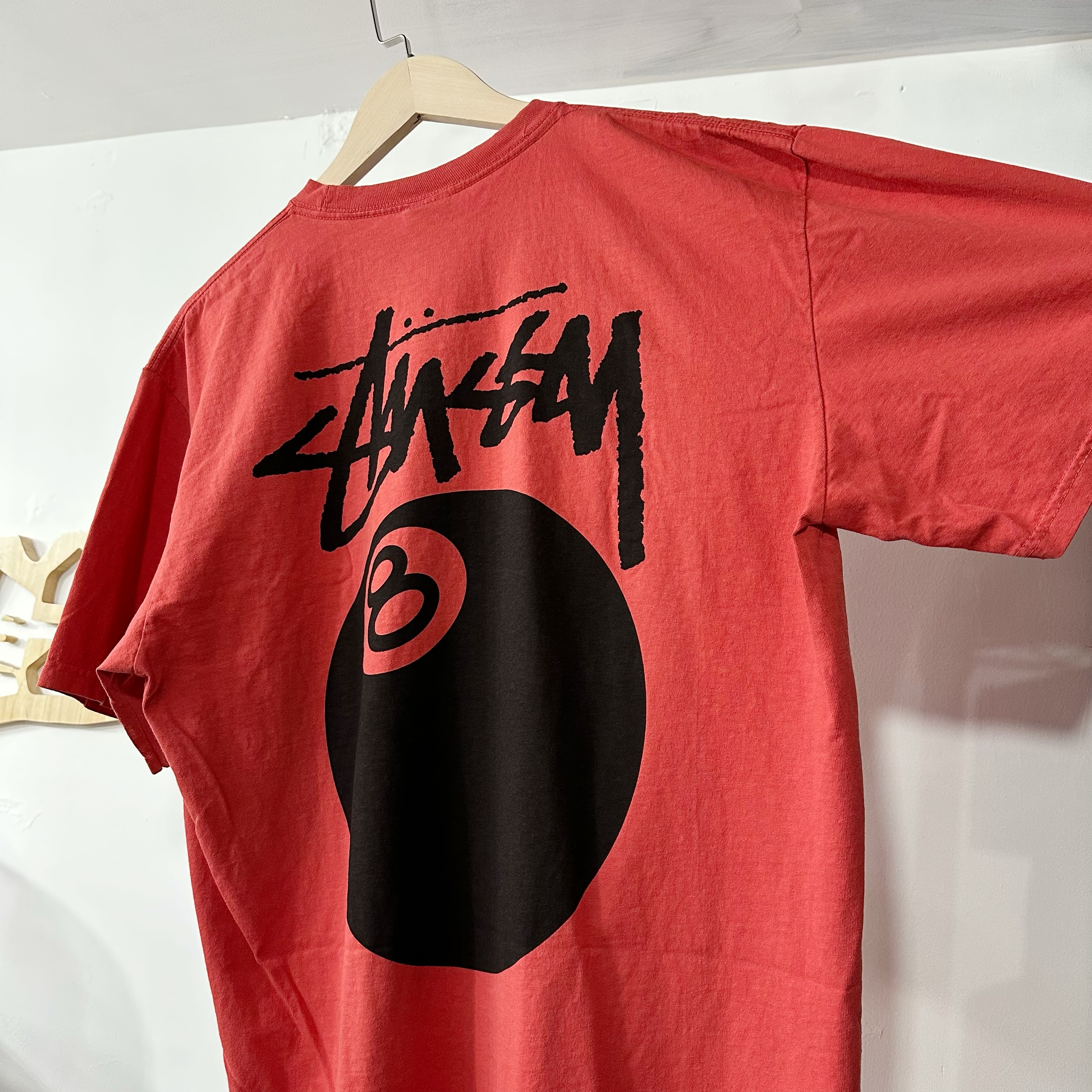 STUSSY SS24 8 BALL TEE PIGMENT DYED 🎱 Guava