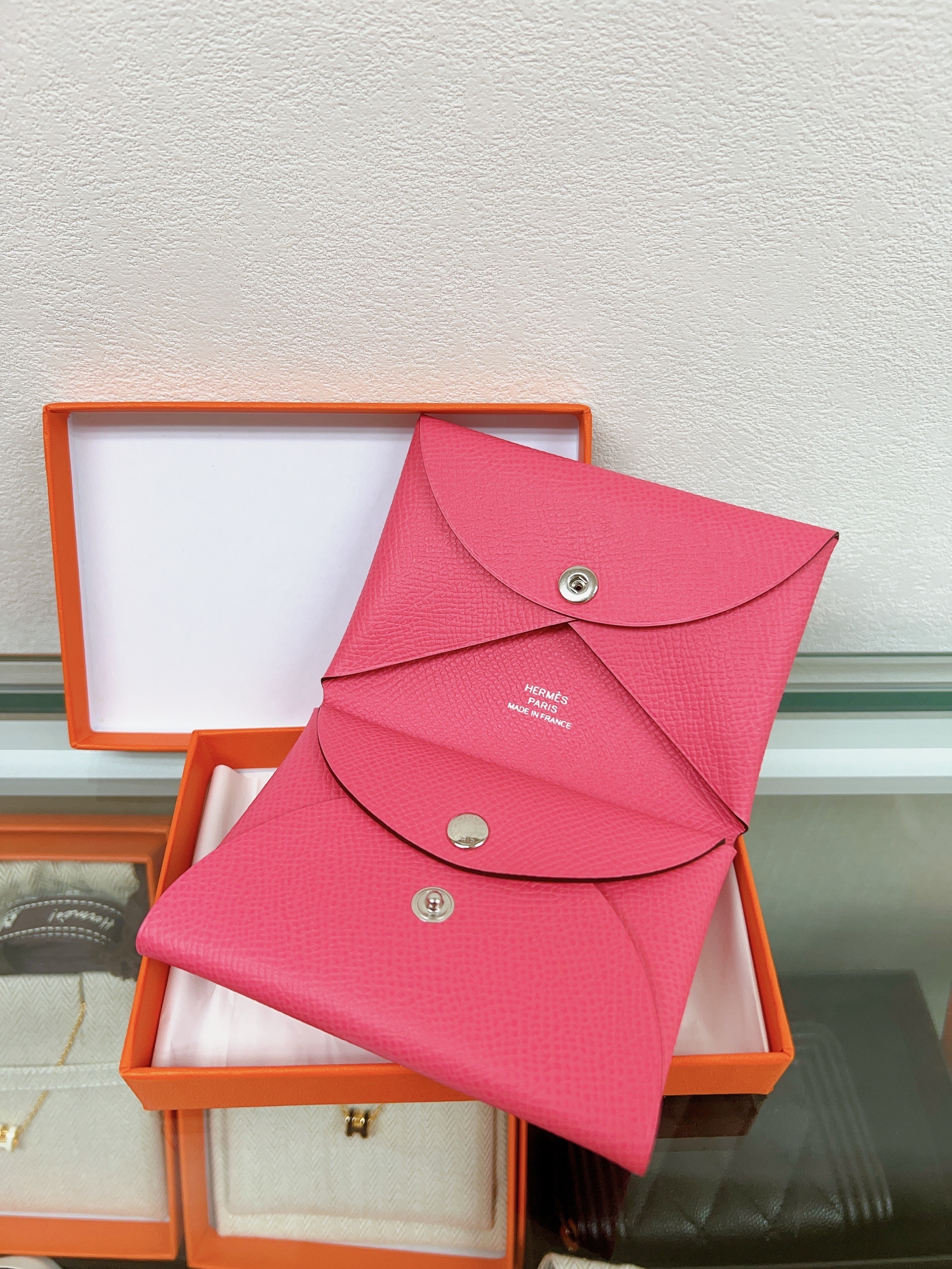 *Unused* Hermes calvi duo card holder/Stamp B/ 8w Rose Azalee