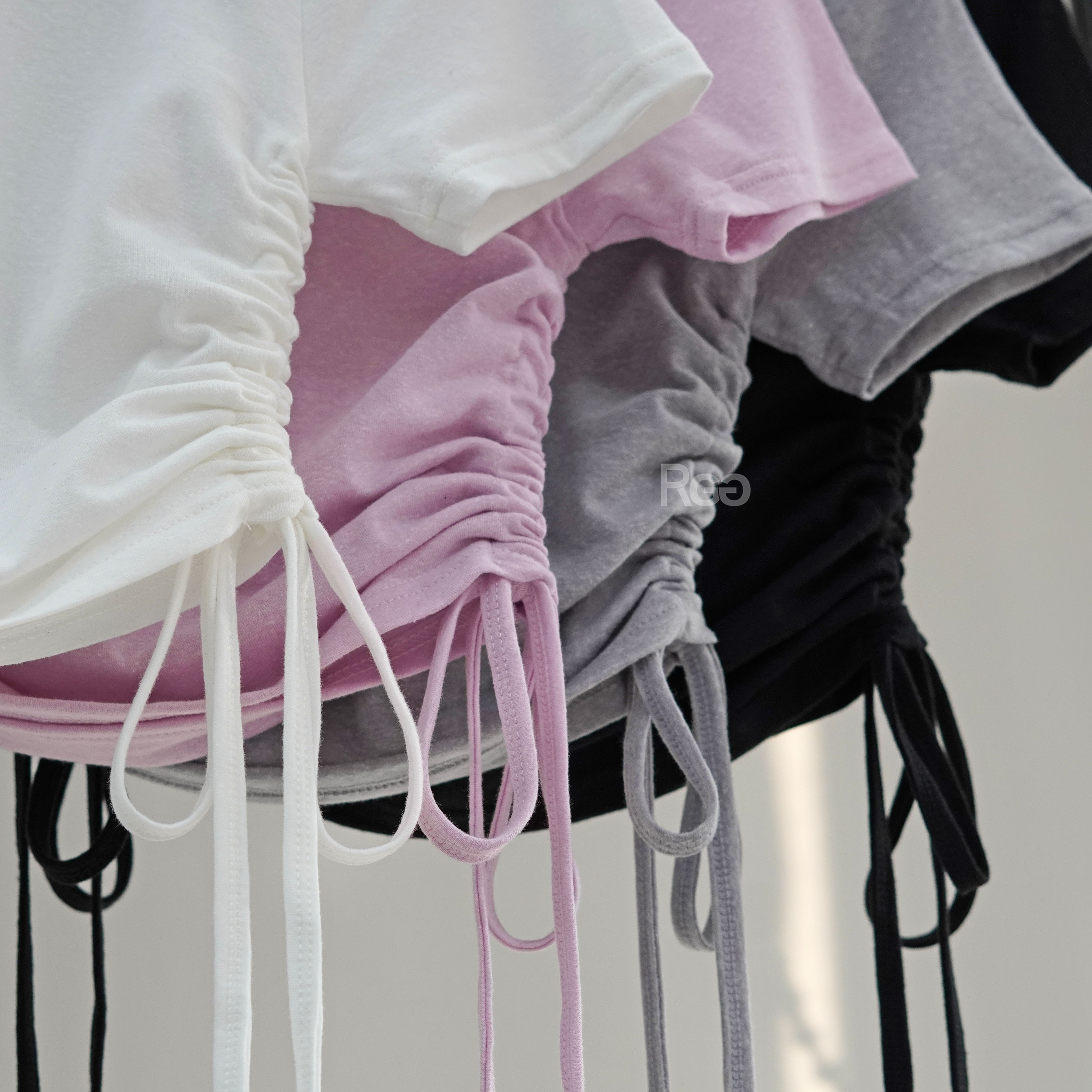 #6376 側綁帶蝴蝶結短版短T細節照