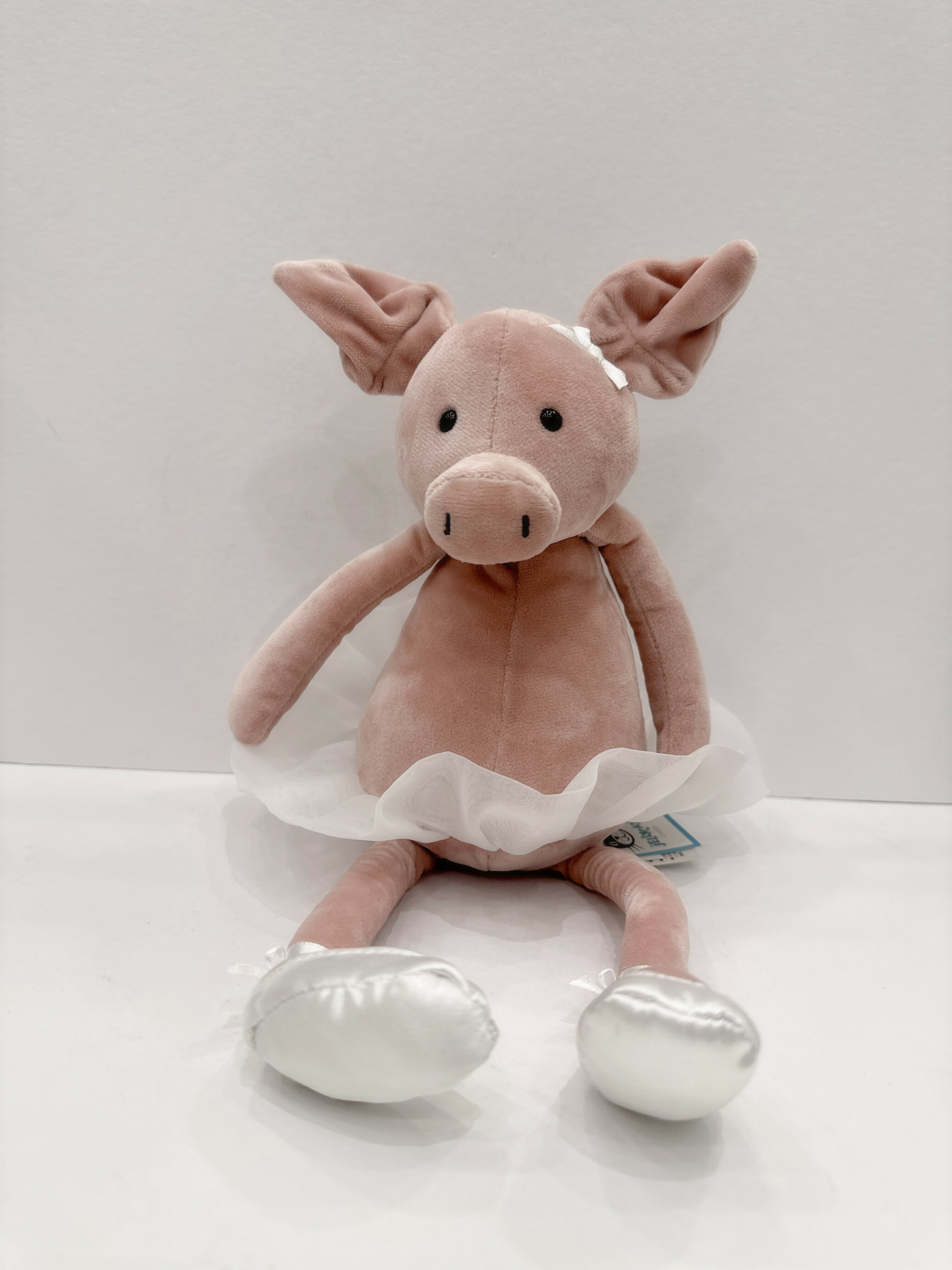 Jellycat跳芭蕾的小豬