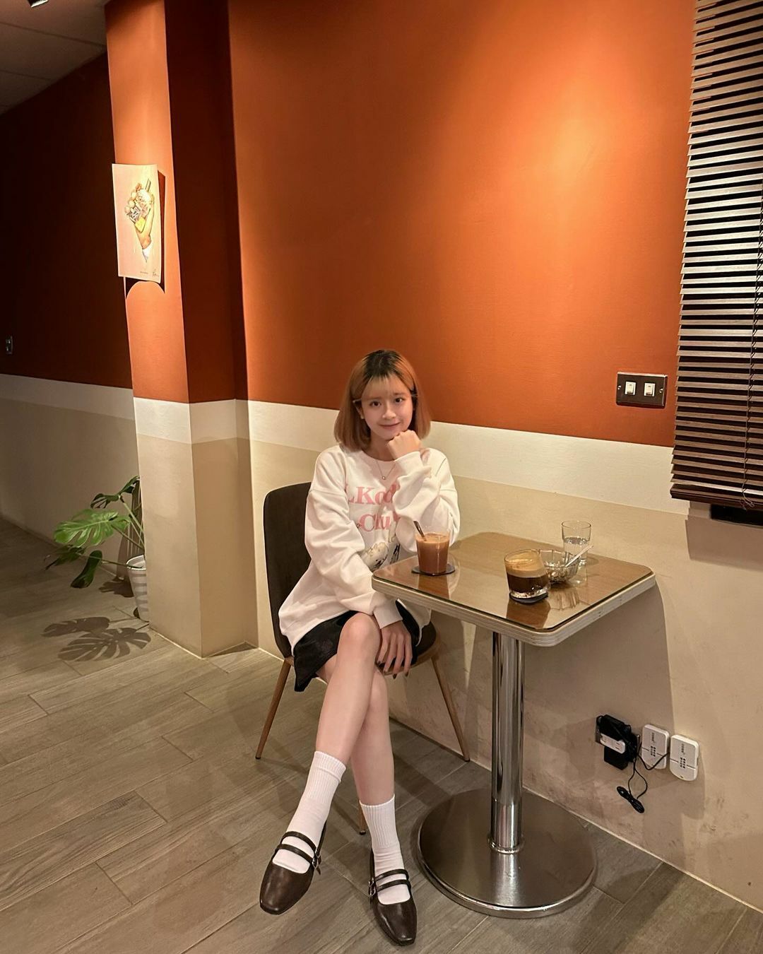 【AmiAmi穿搭分享IG OOTD】4D療癒鞋墊 瑪莉珍高跟鞋