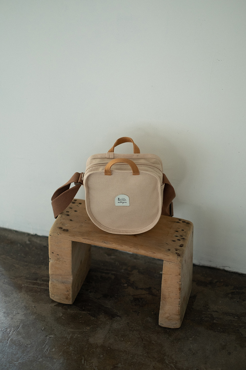 dosa | 杏仁 ( 防潑水 )