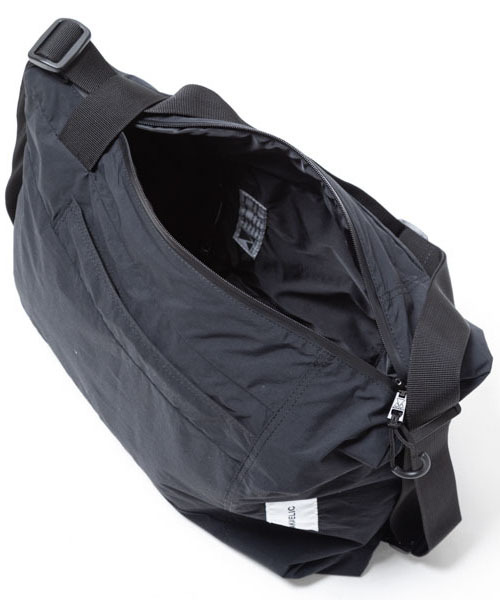 ZEPHYR BUZZ SL01 SLING BAG