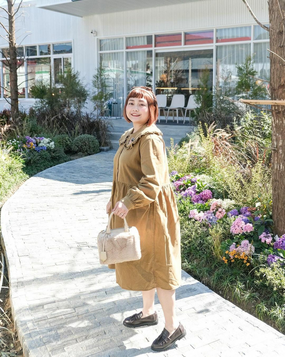 【AmiAmi穿搭分享IG OOTD】約會風 甜妹 厚底流蘇樂福鞋