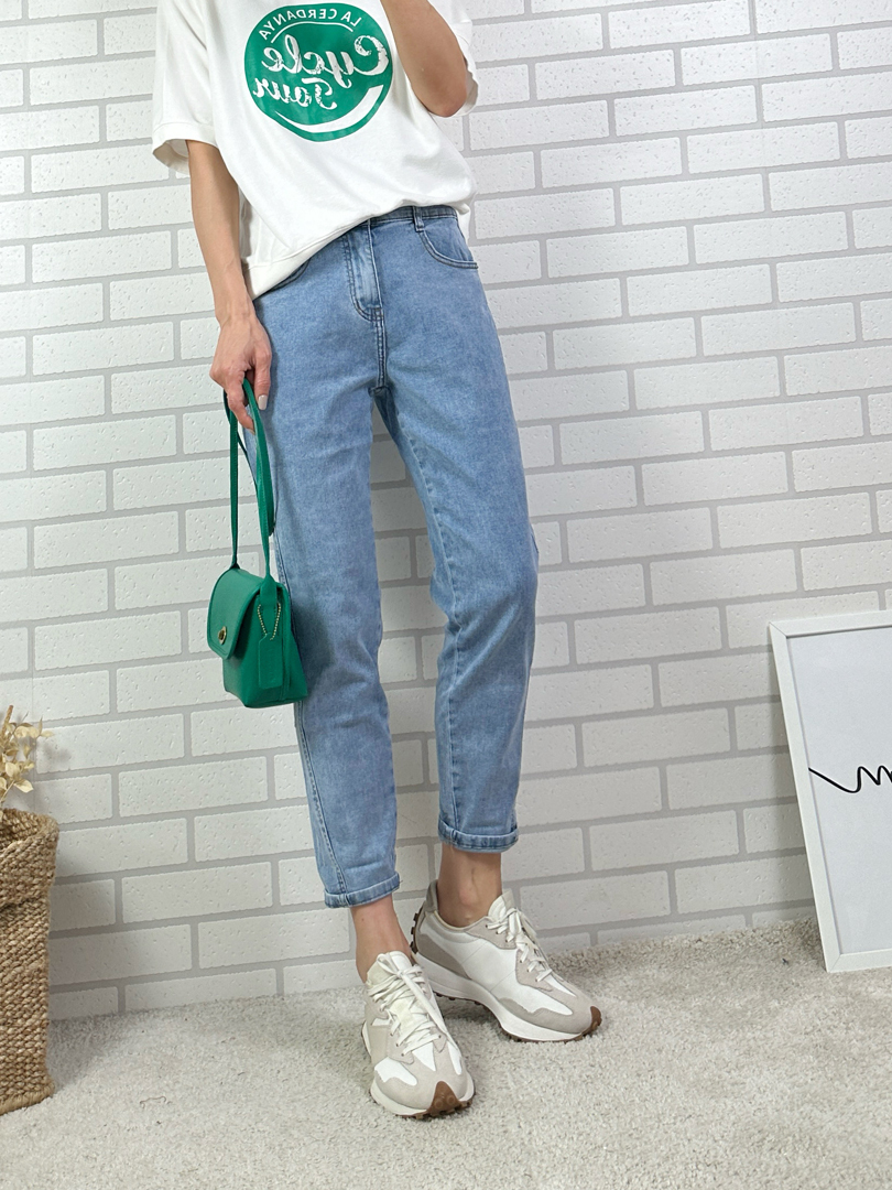 超減齡輕鬆九分牛仔褲 ⚡️搶現貨 ⚡️