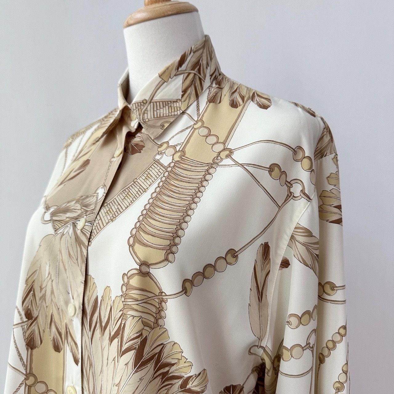 米白色巴洛克風古著上衣