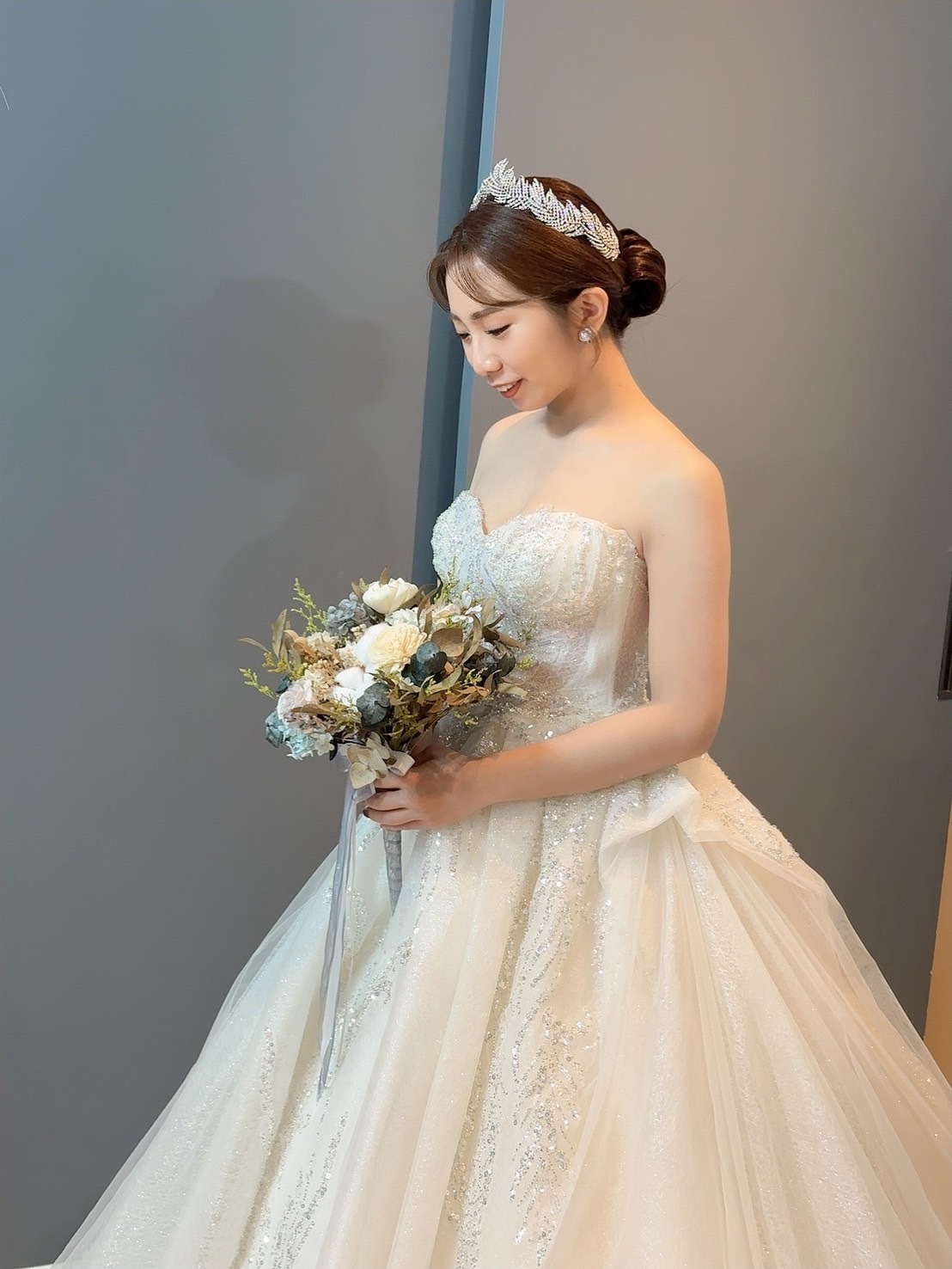 新娘捧花|霧灰藍永生捧花|永生花捧花|外拍捧花|韓式捧花|乾燥捧花|韓系捧花|灰色捧花|永生捧花|灰藍捧花