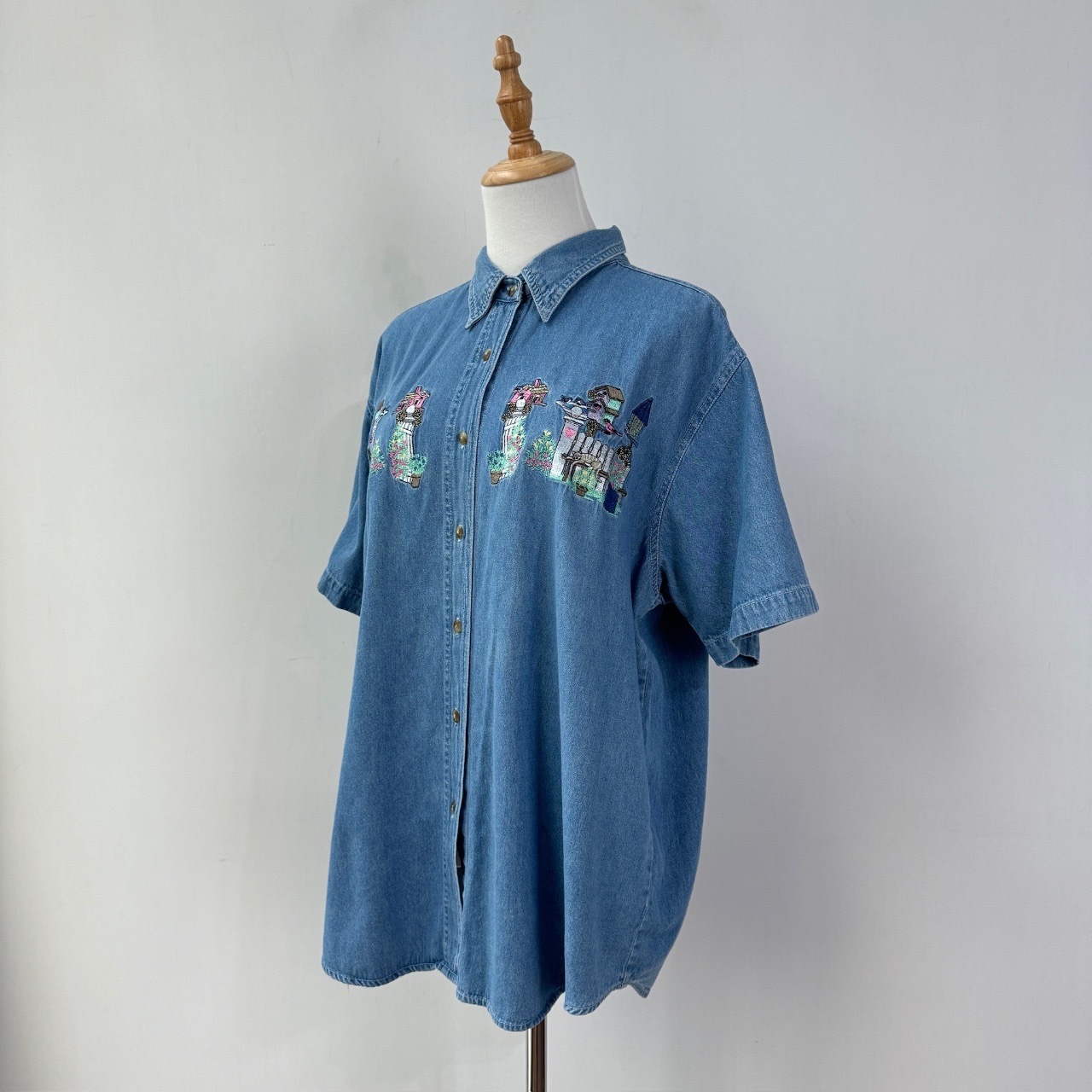 香港製鄉郊小鎮刺繡牛仔上衣