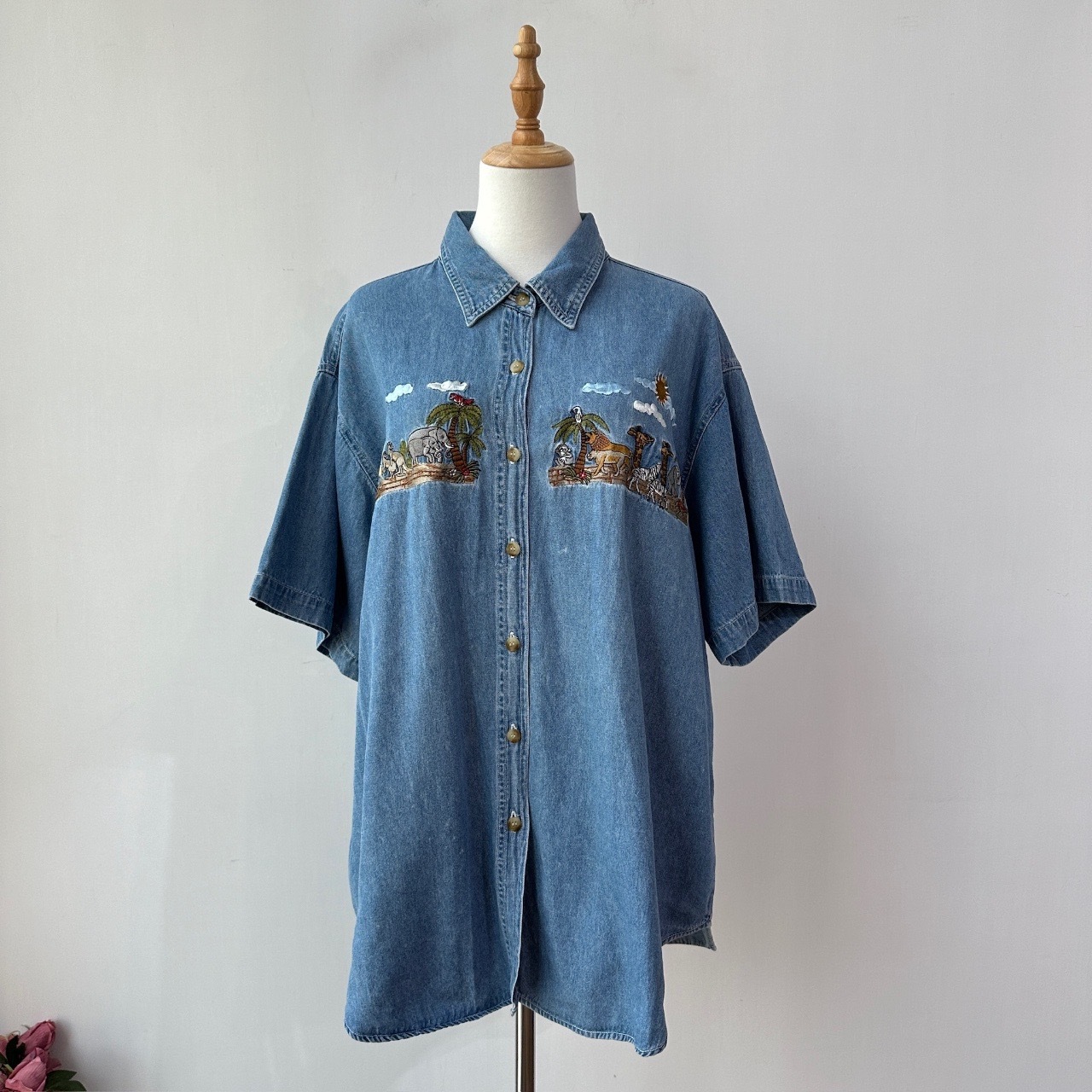 香港製森林動物刺繡牛仔上衣