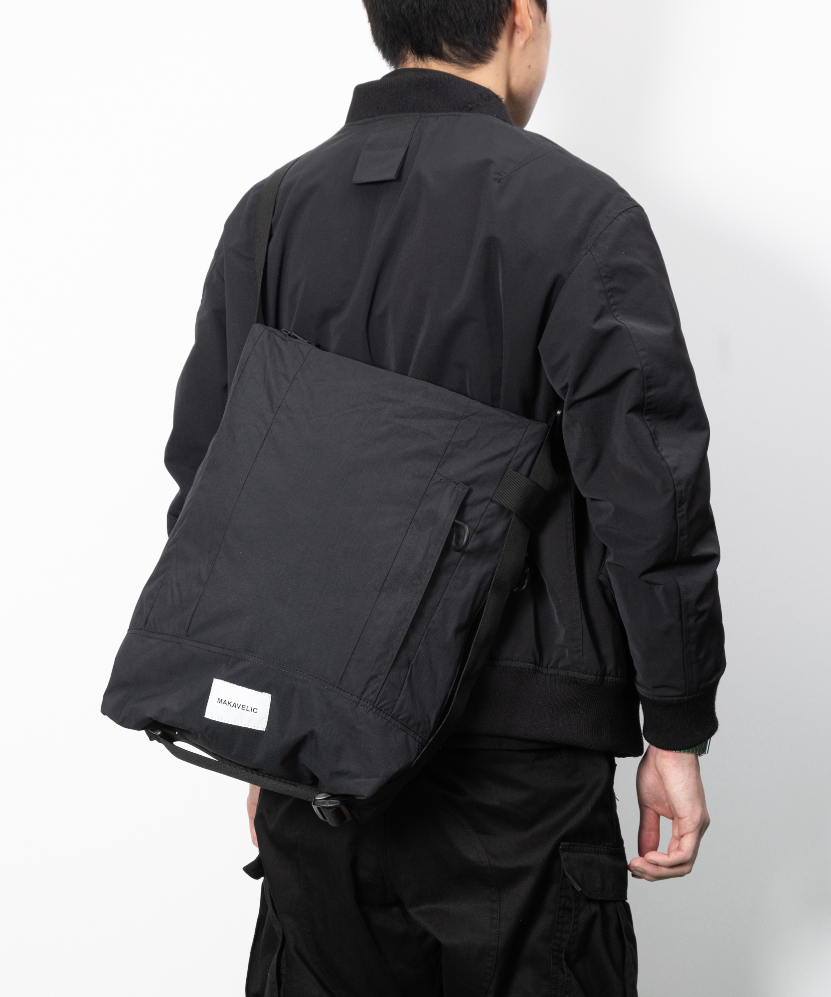 ZEPHYR BUZZ SL01 SLING BAG