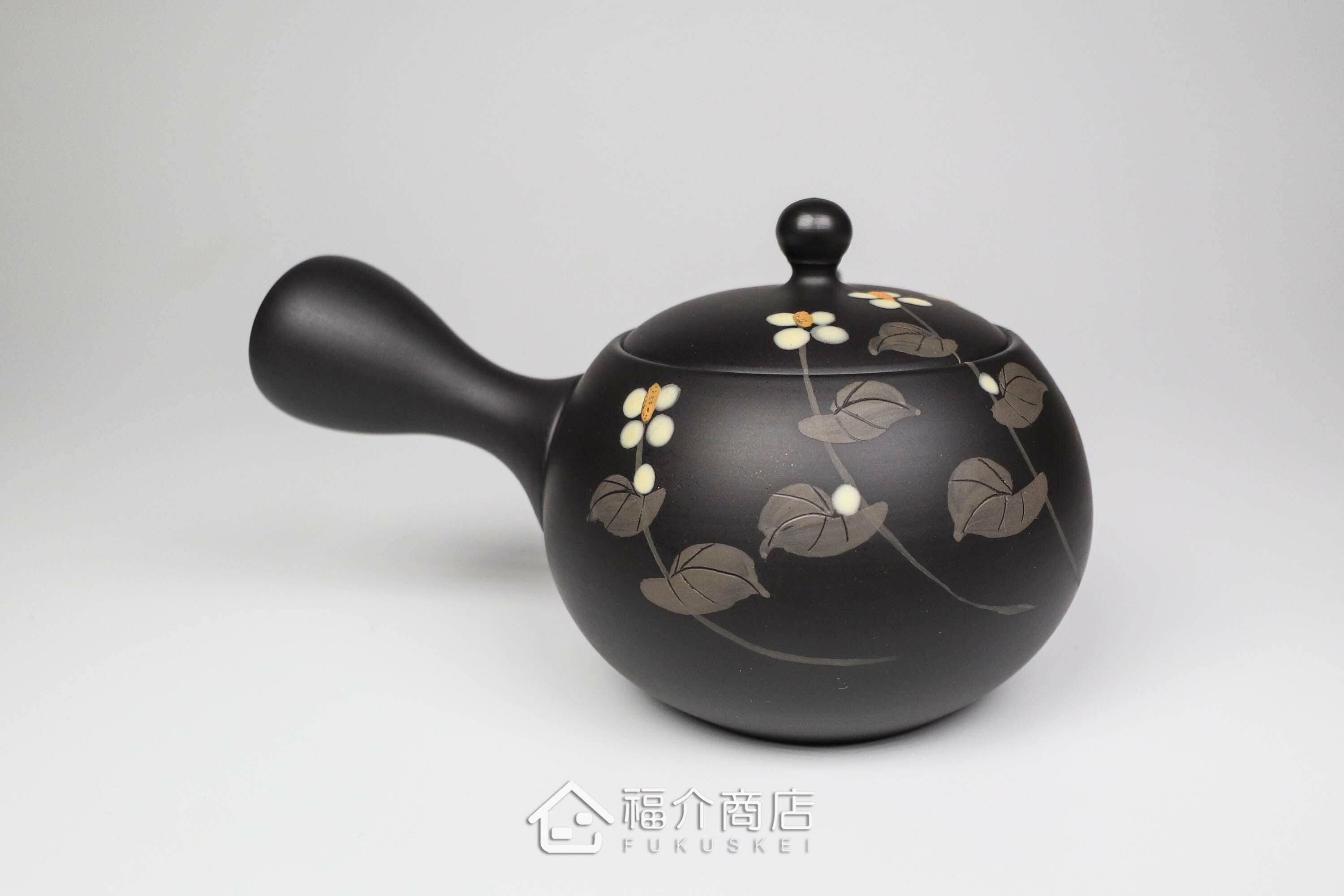 泡茶用的日本陶瓷茶壺