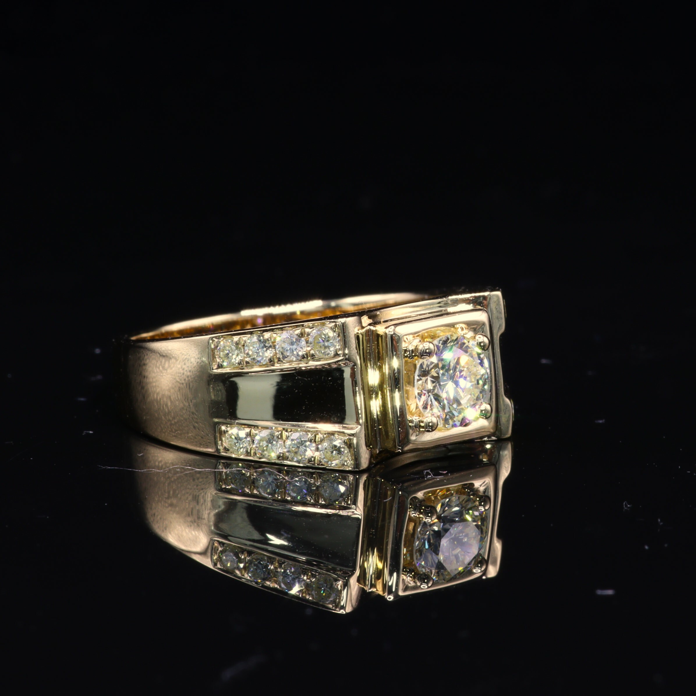 18K Yellow Gold 0.82ct Diamond Ring
