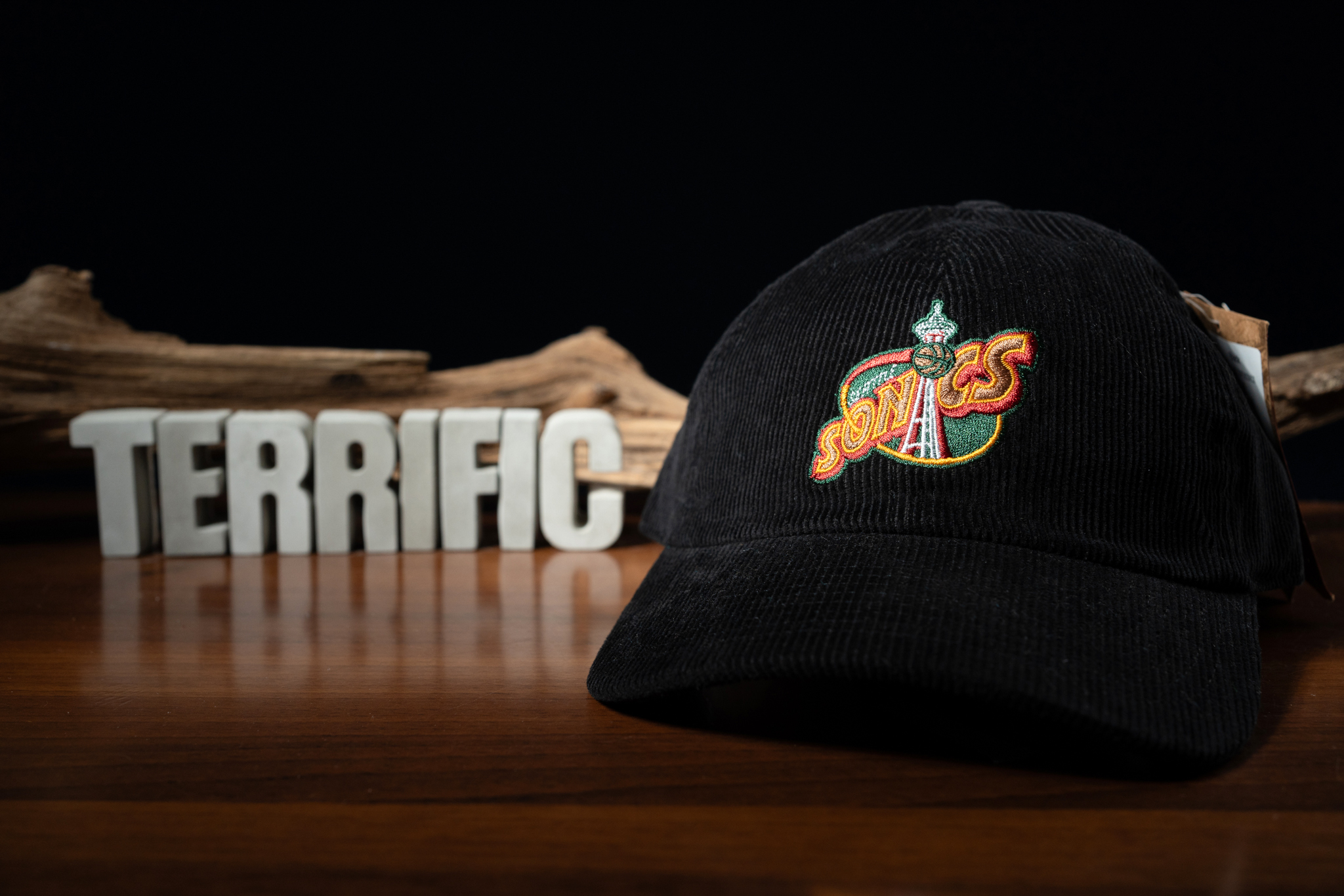 NBA帽子 Seattle SuperSonics 西雅圖超音速 綠燈塔 燈芯絨 黑 老帽 M&N 可調式 全新