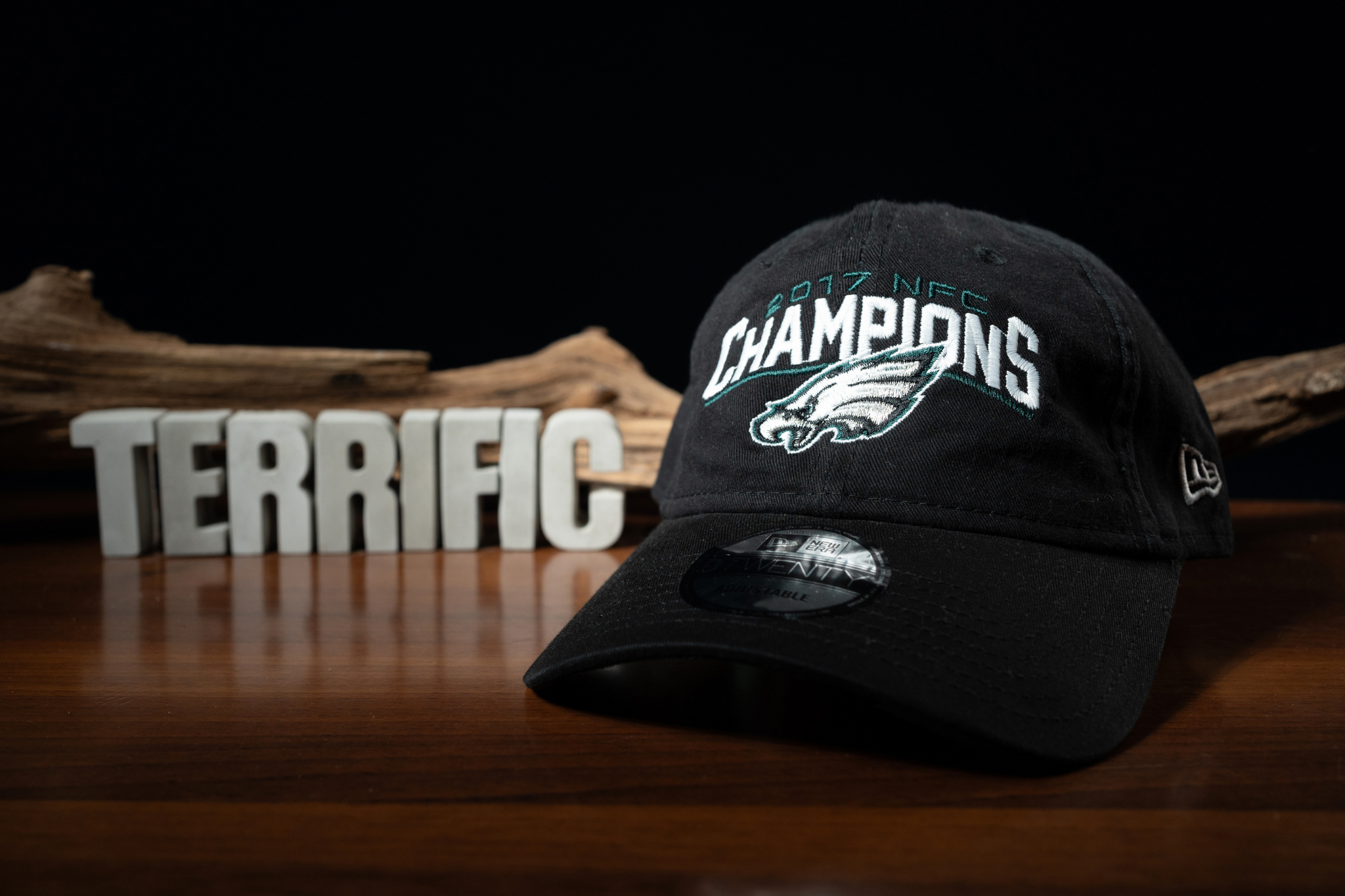 NFL帽子 Philadelphia Eagles 費城老鷹 2017 NFC 黑 老帽 New Era 9TWENTY 可調式 全新