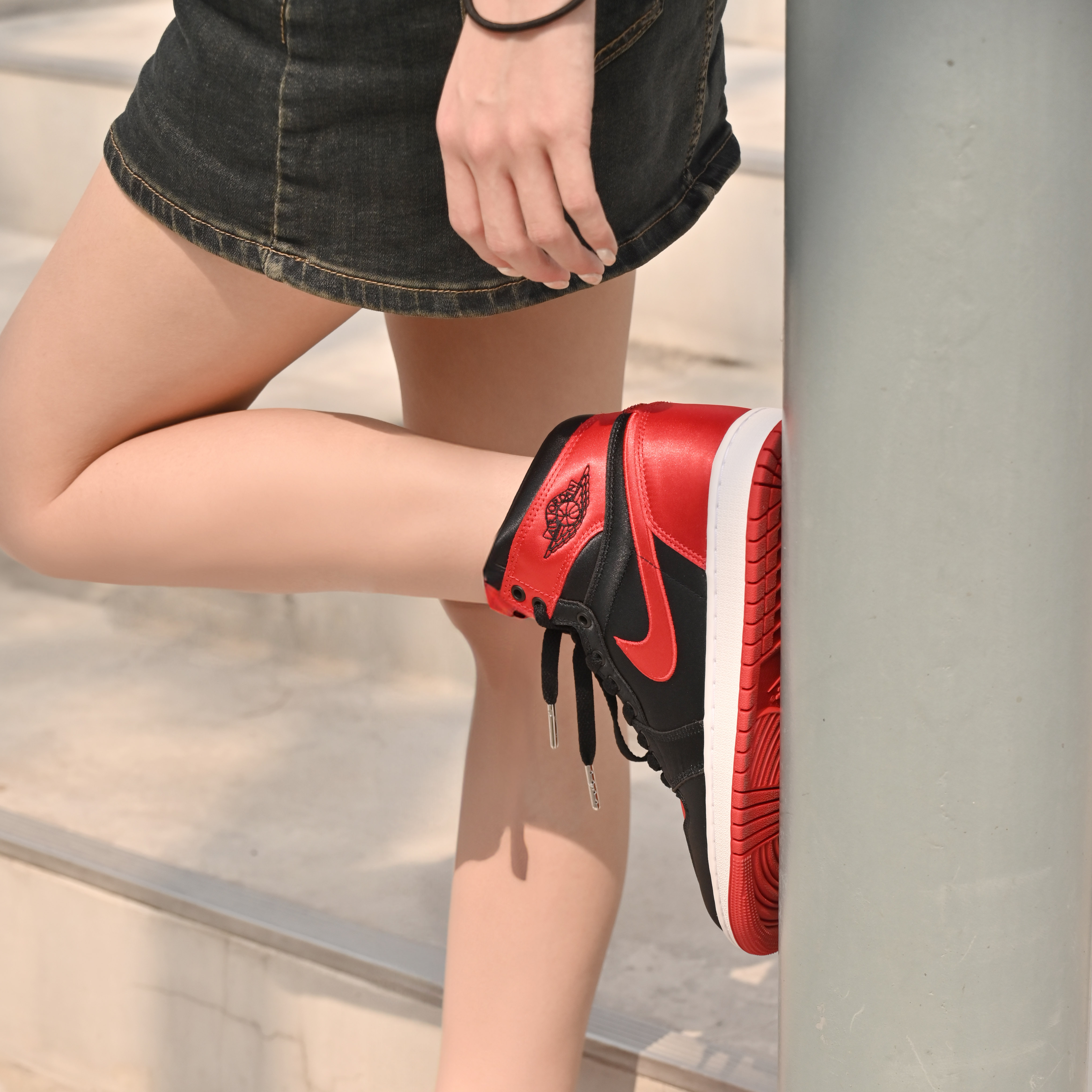 【現貨】NIKE AIR JORDAN 1 RETRO HIGH OG 紅黑絲綢 FD4810061