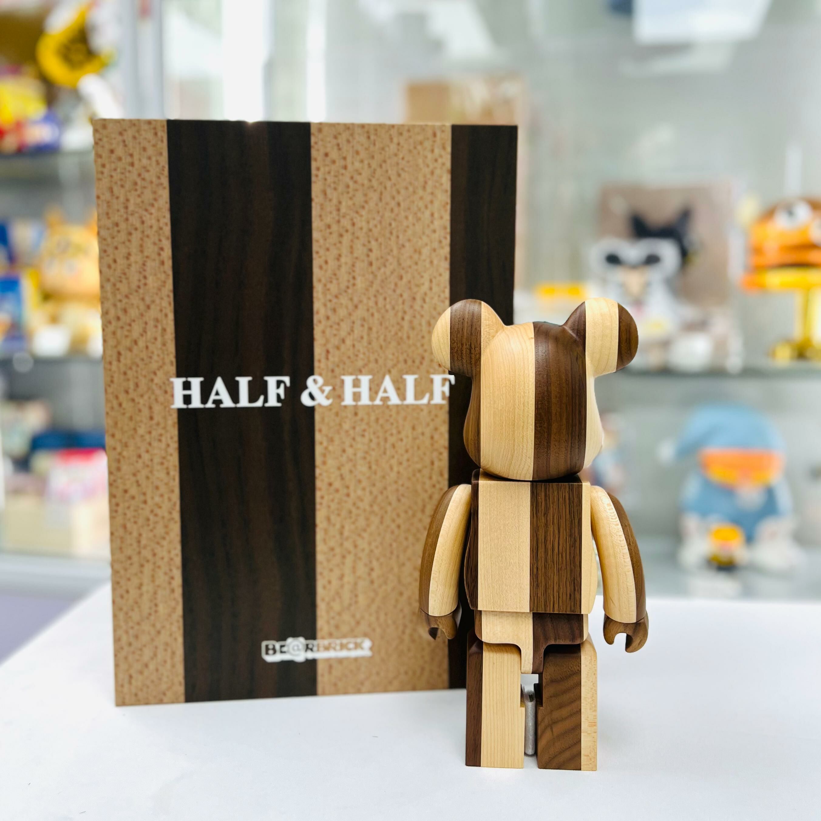 400% BE@RBRICK HALF & HALF カリモク Karimoku