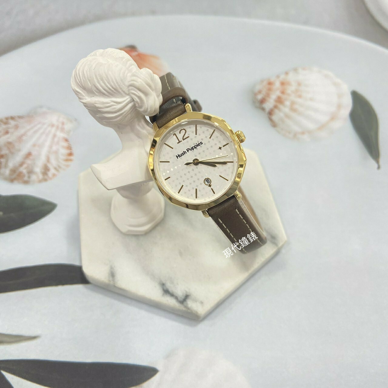 【Hush Puppies】閃耀優雅八角女錶 HP.3904L.2507 28mm 現代鐘錶
