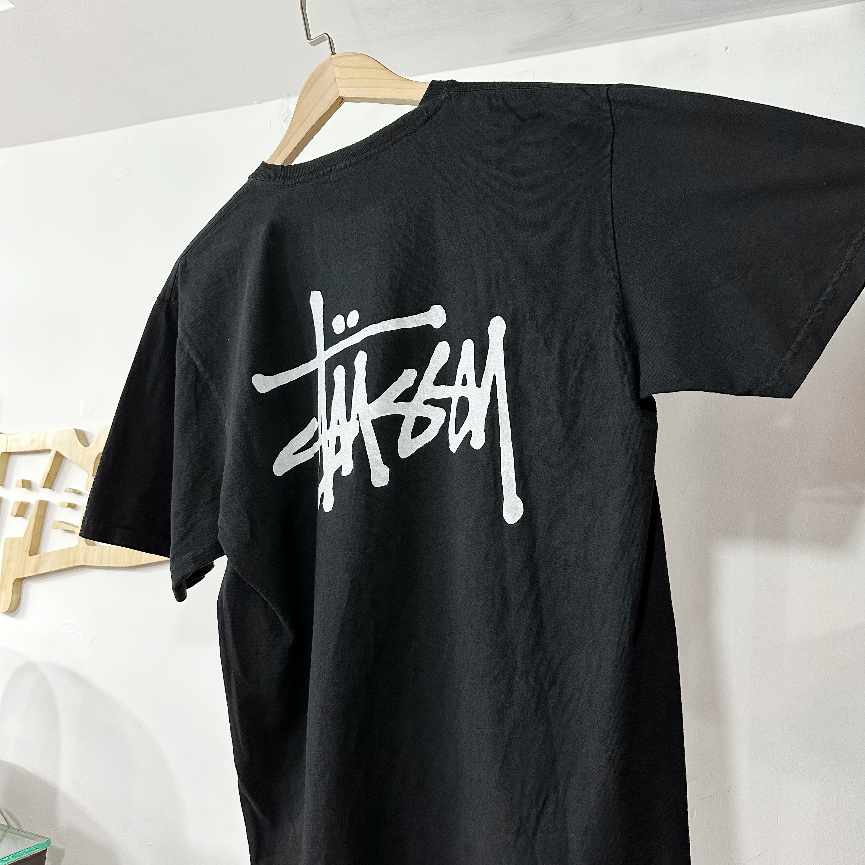 STÜSSY BASIC PIGMENT DYED TEE BLACK 黑色（洗水黑）