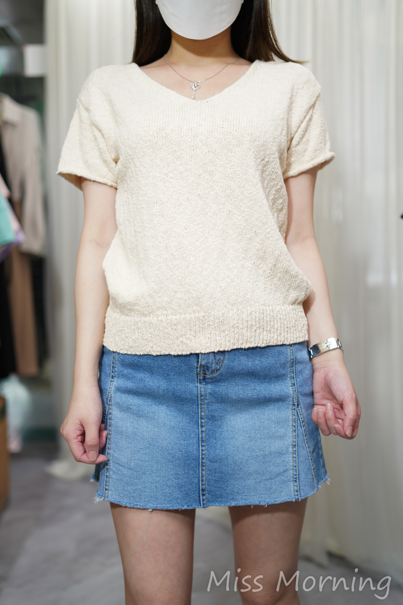 V領簡約款上衣(13799)