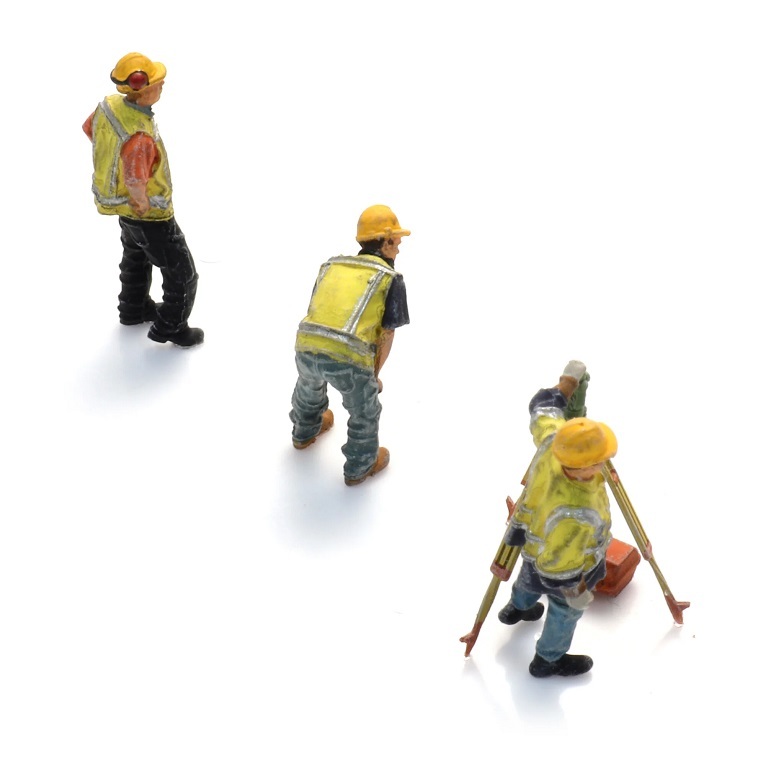 Artitec 5870038 HO scale READY-MADE Track surveyors with theodolite post-1990