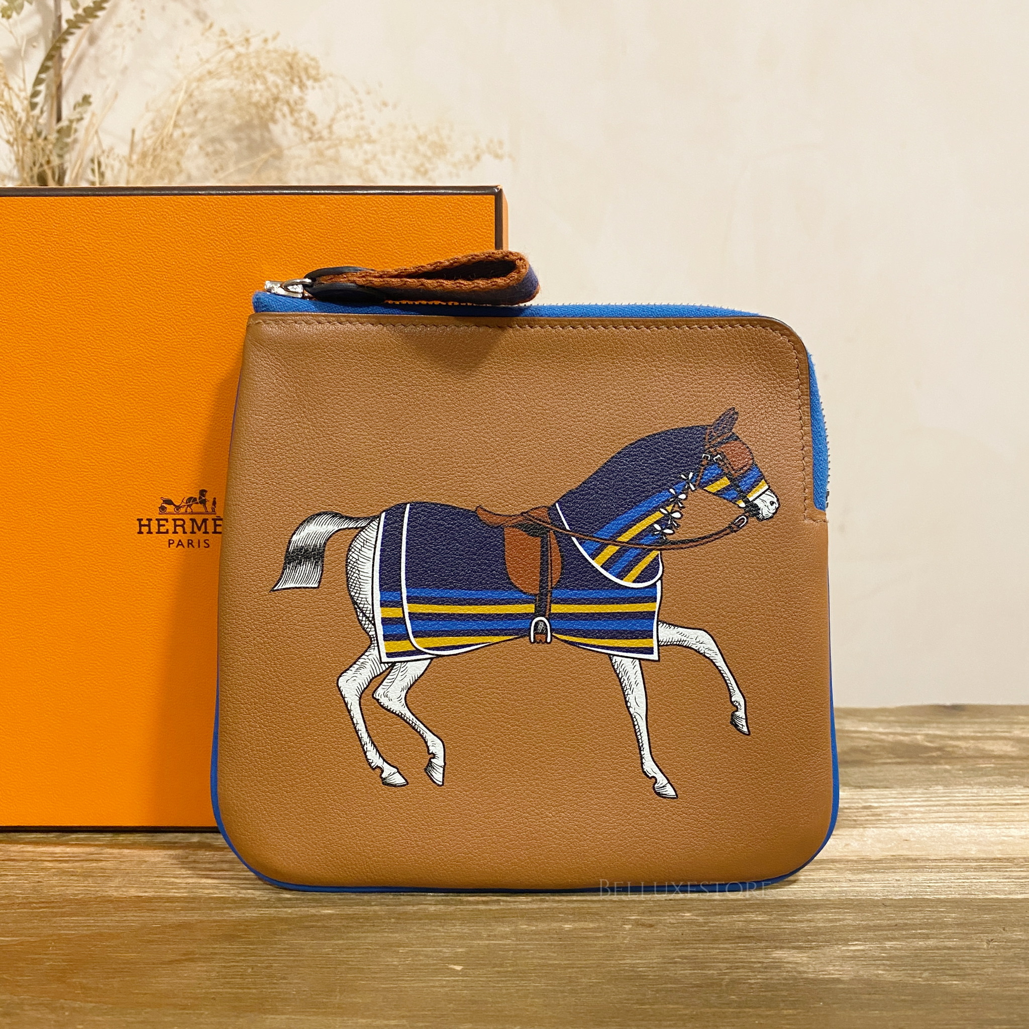 【HERMES】Carre Pocket Long pouch Pre-owned] Hermes carre pocket swift stamp C cl/rou