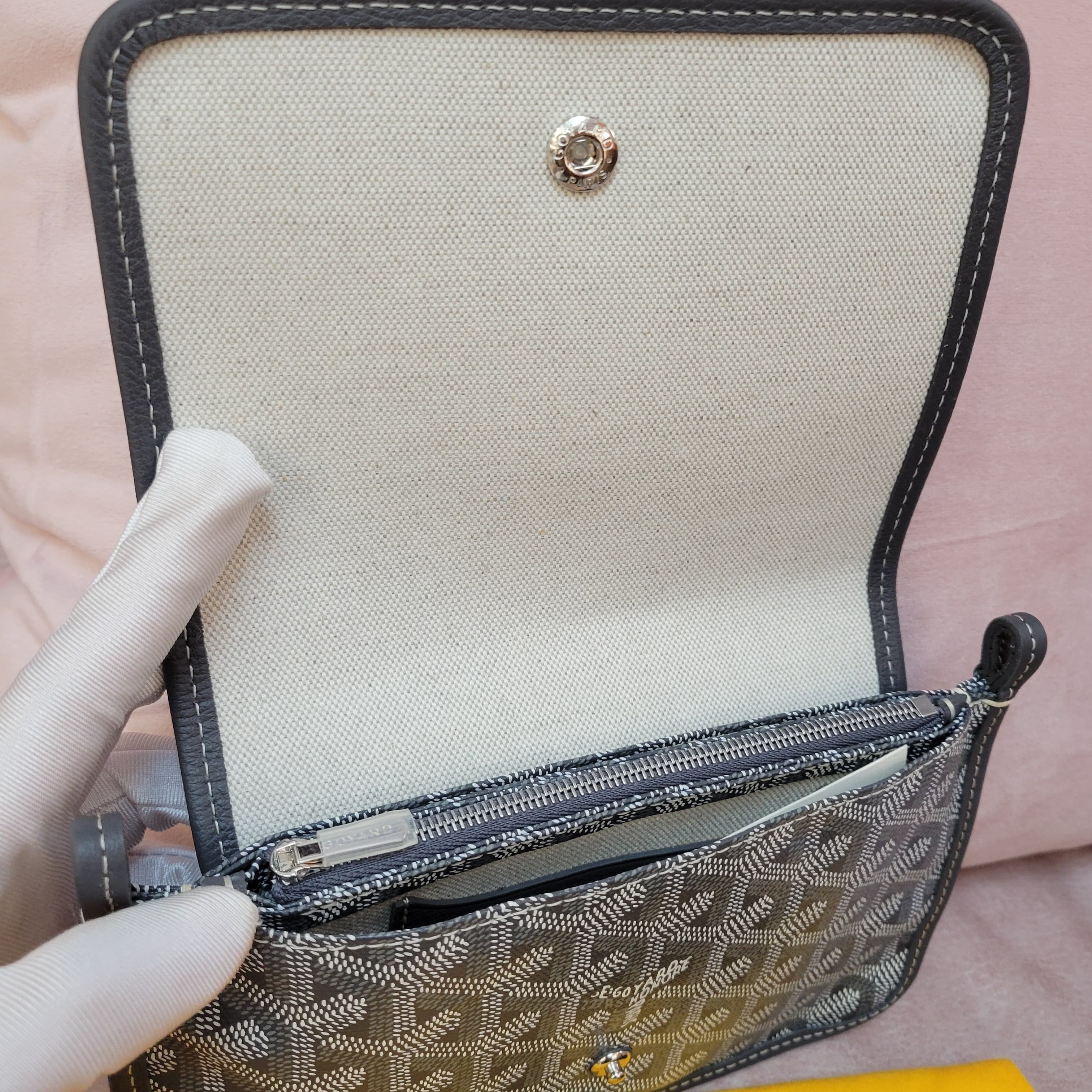 Goyard PLUMET POCHETTE gris