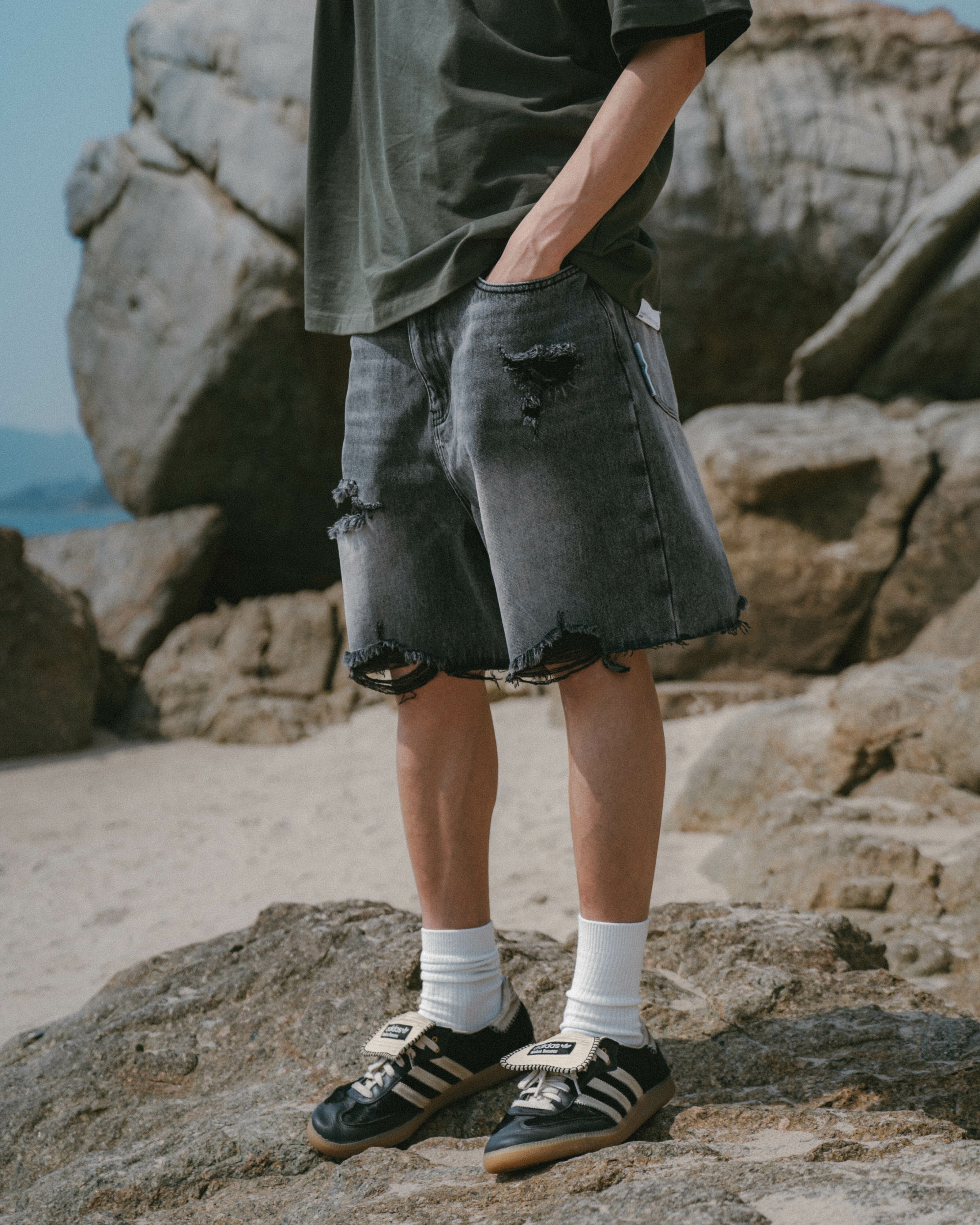 Sense Destoryed Denim Shorts 破壞水洗丹寧褲 2色