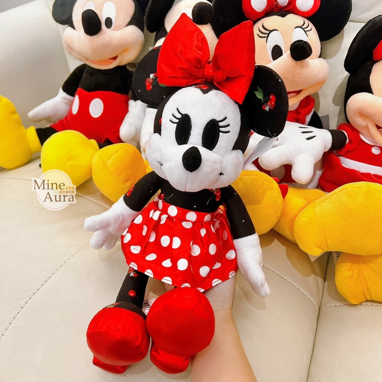 (特價現貨) 米妮 Minnie 滿版櫻花設計 娃娃 玩偶 -上海迪士尼商店