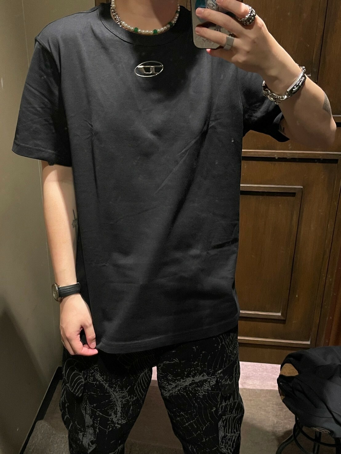 DIESEL 立體銀Logo短袖 T 黑/白