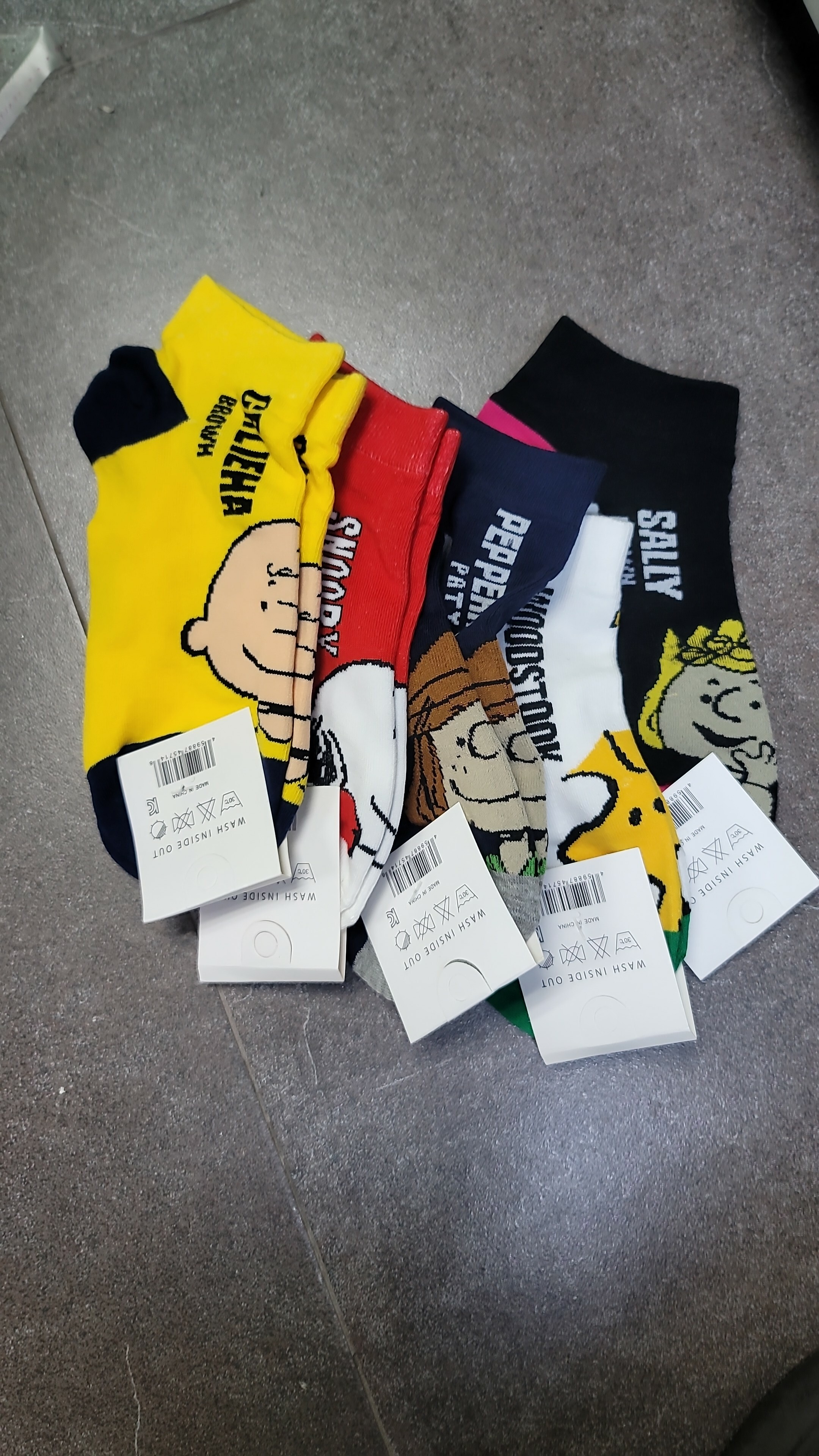 cc10002 snoopy襪set 共享$49/1 $95/2