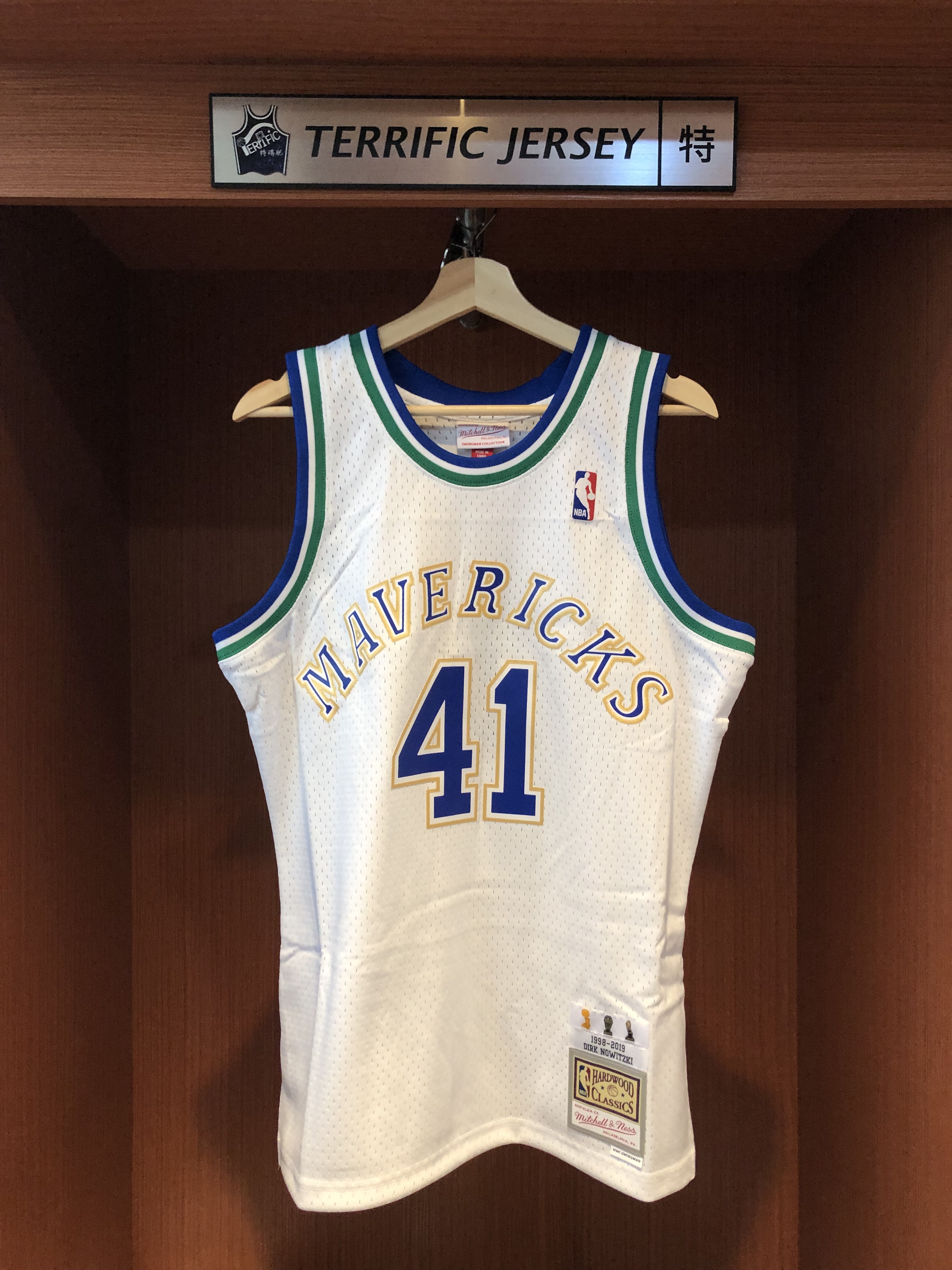 希少❗️ 刺繍❗️ NBAユニフォーム Dirk Nowitzki