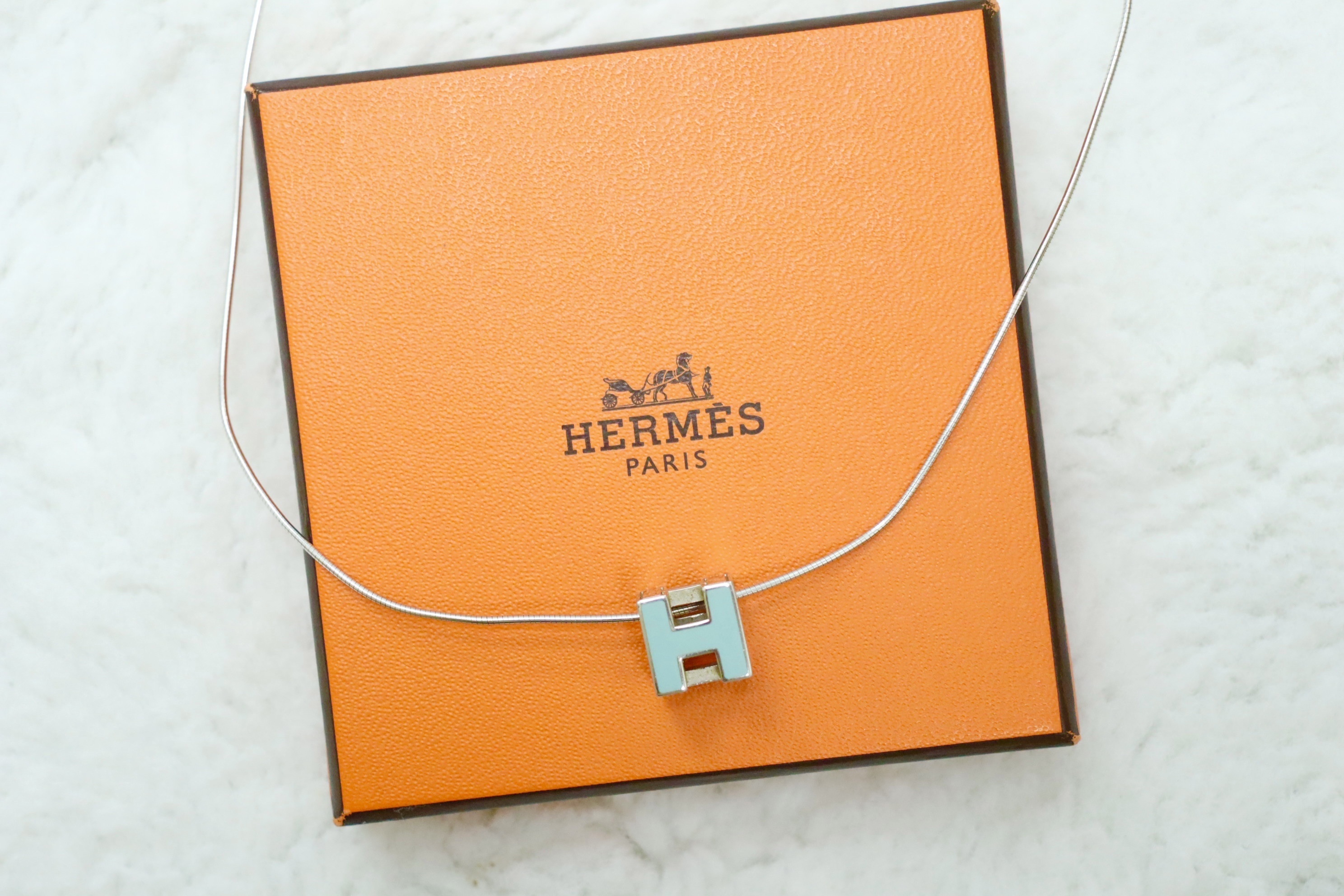 Hermes方型淺藍銀頸鏈