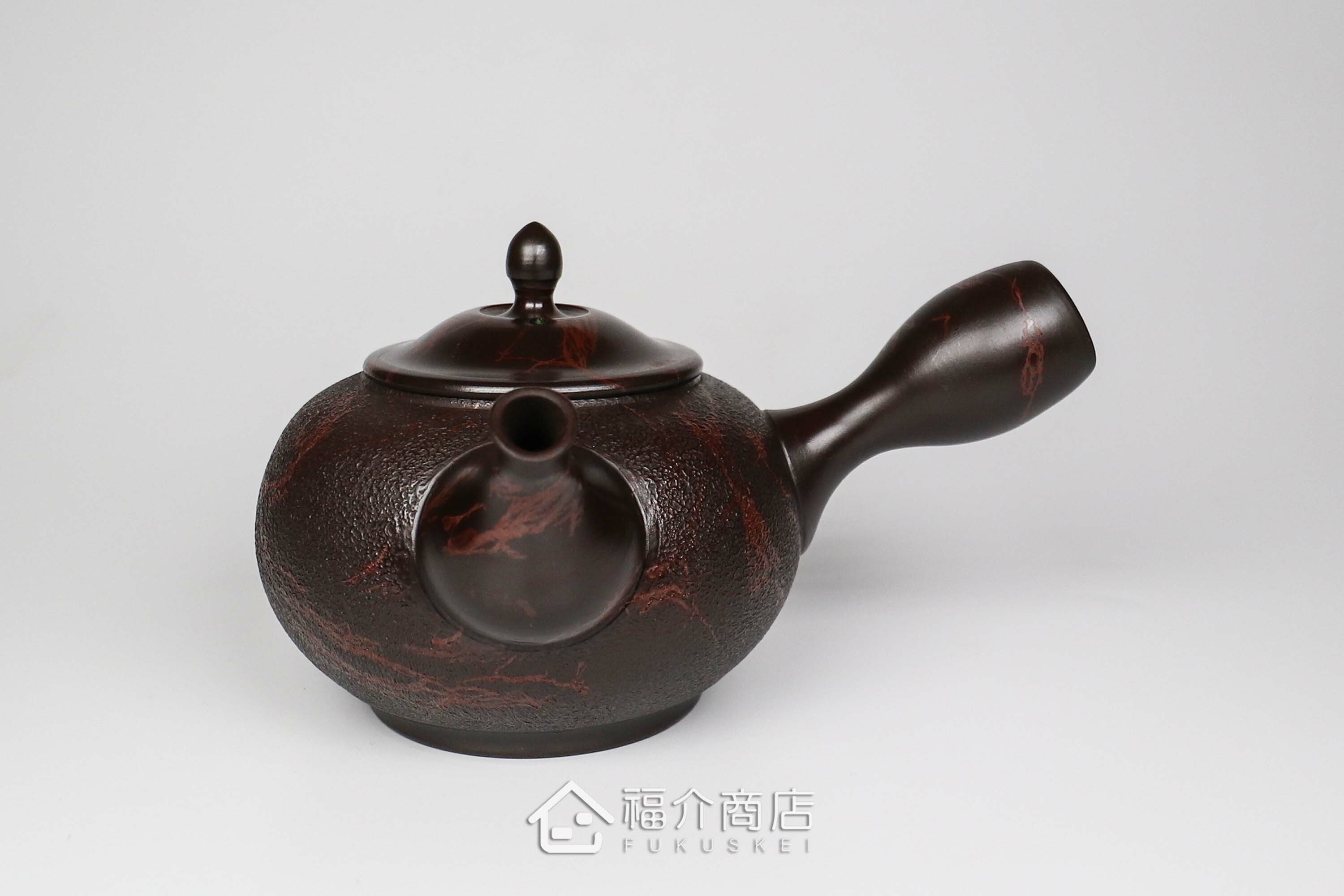 泡茶用的日本陶瓷茶壺