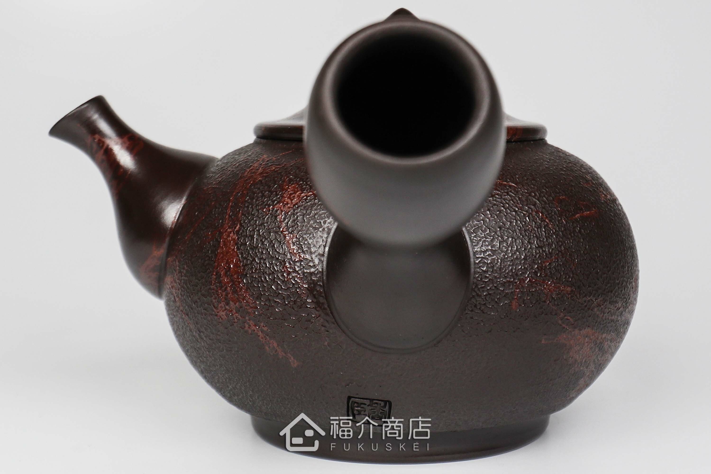 泡茶用的日本陶瓷茶壺