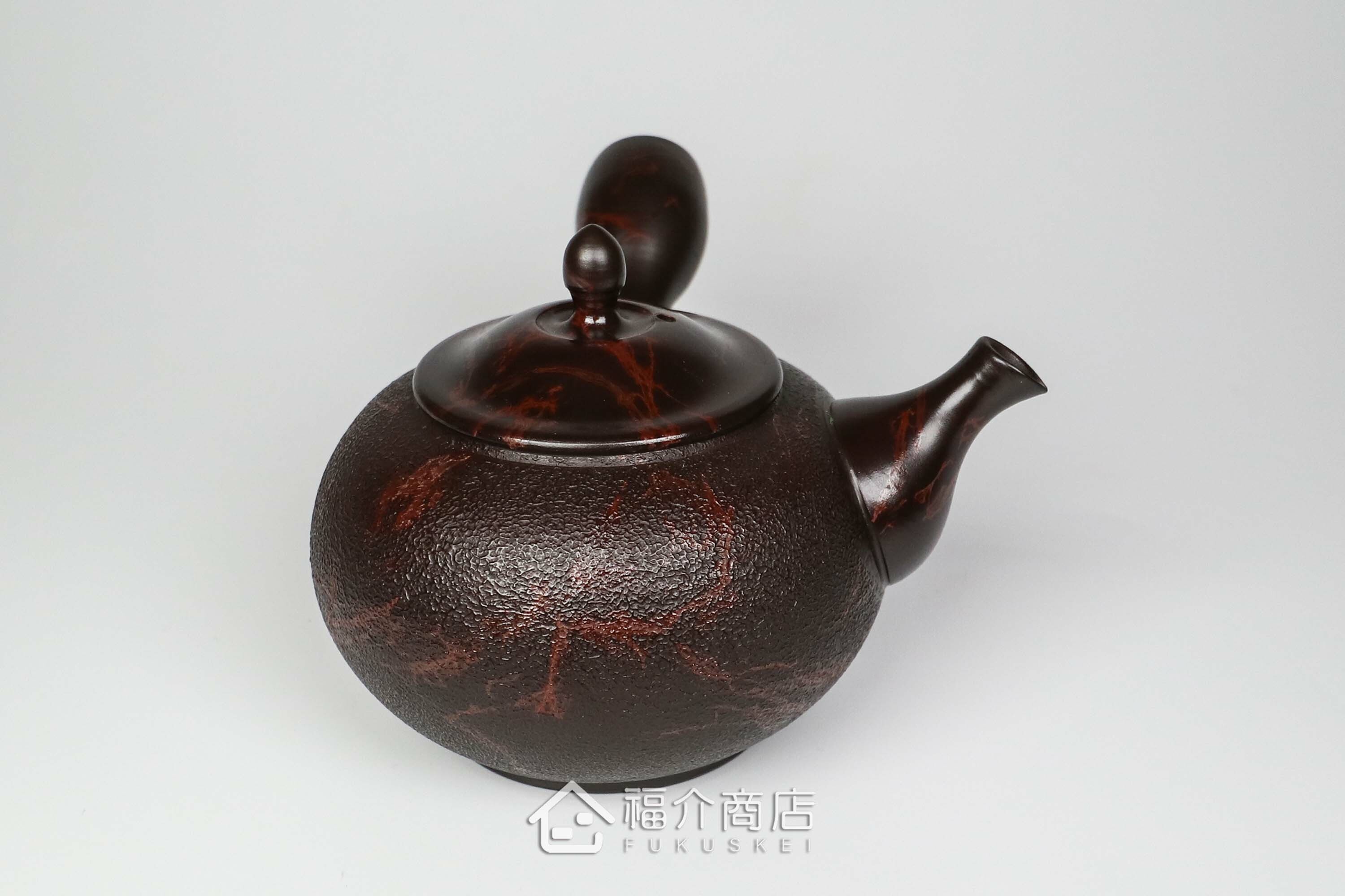 泡茶用的日本陶瓷茶壺