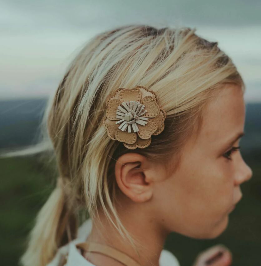 DONSJE 毛茛花皮革髮圈 Zaza Fields Hair Tie -Buttercup