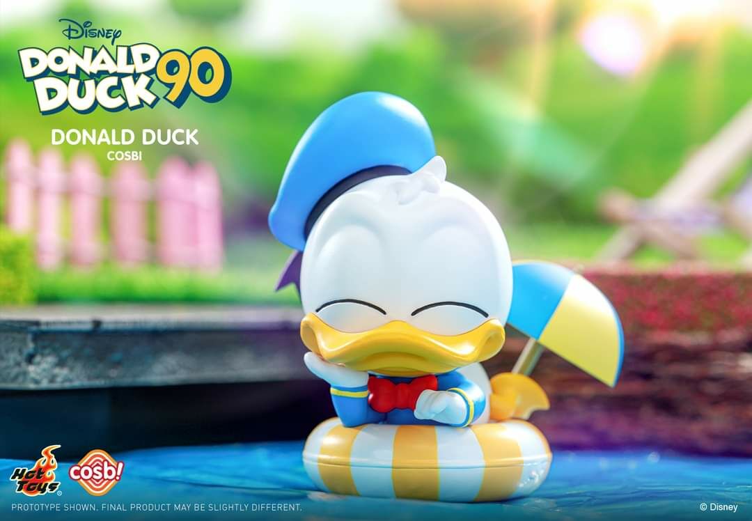 Hot Toys Disney Donald Duck Cosbi