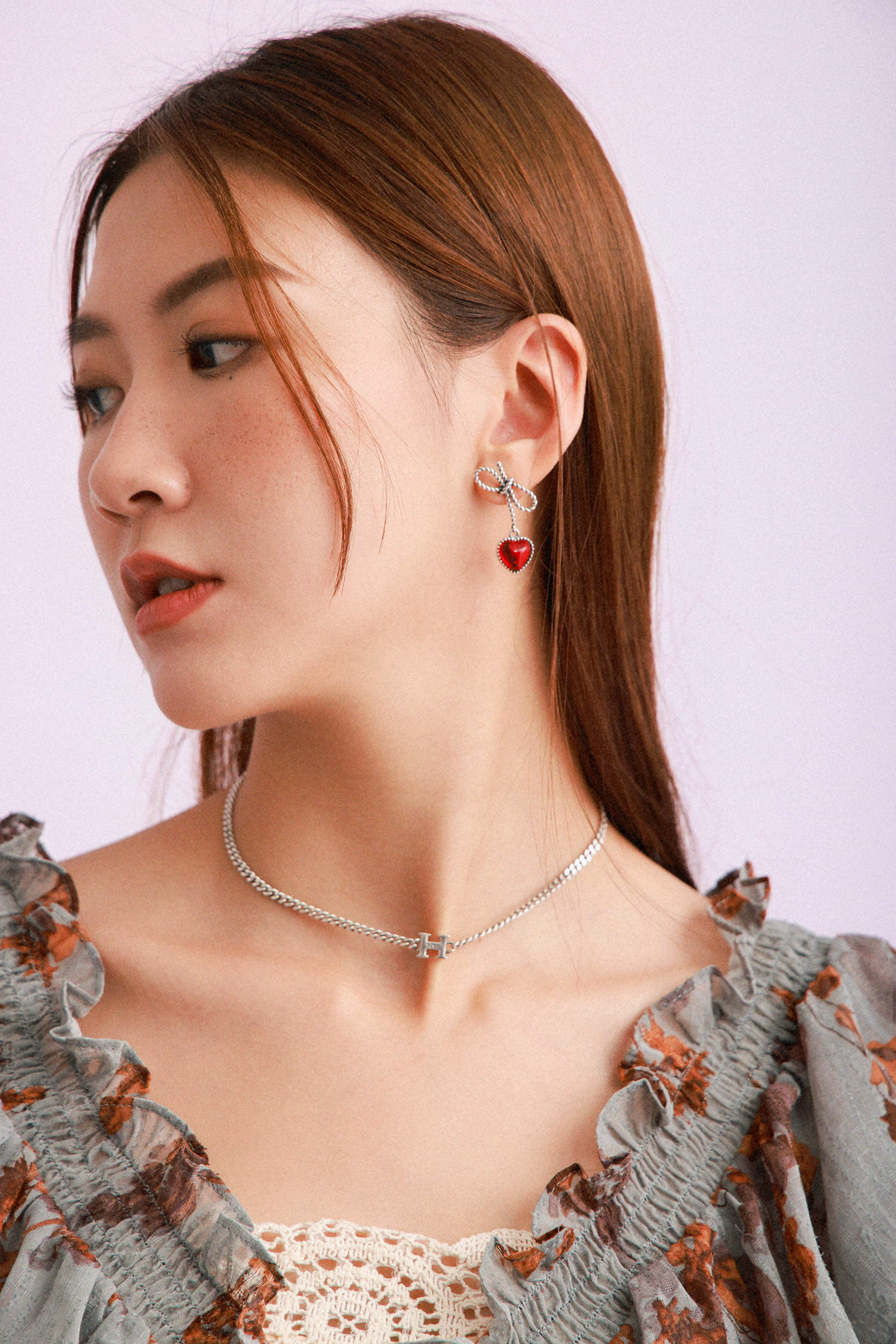 扭繩紋蝴蝶結紅心吊墜耳環（現貨款式）