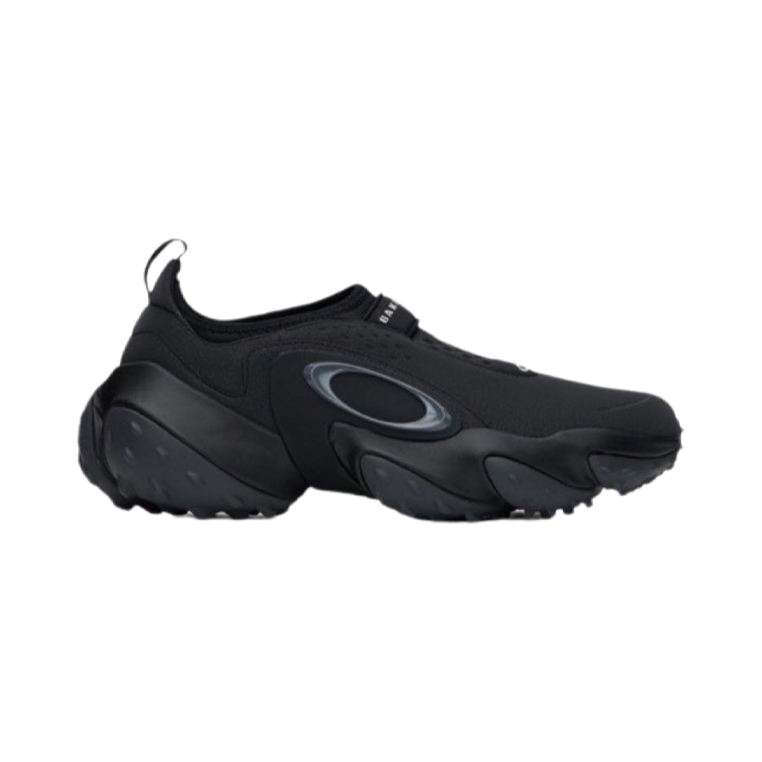 [In-Stock] Oakley Edge Icon Blackout (M)