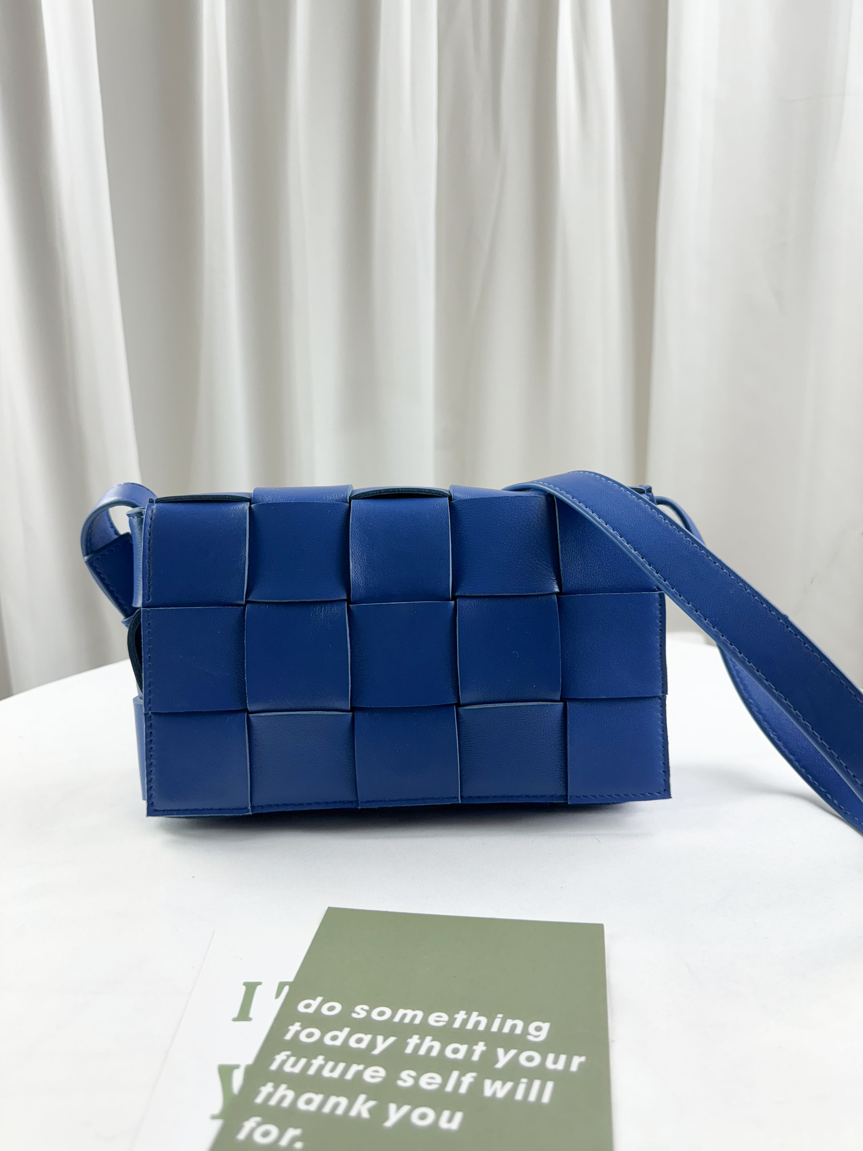 寶藍色 寬編織真皮牛皮側背包 #SM-2975