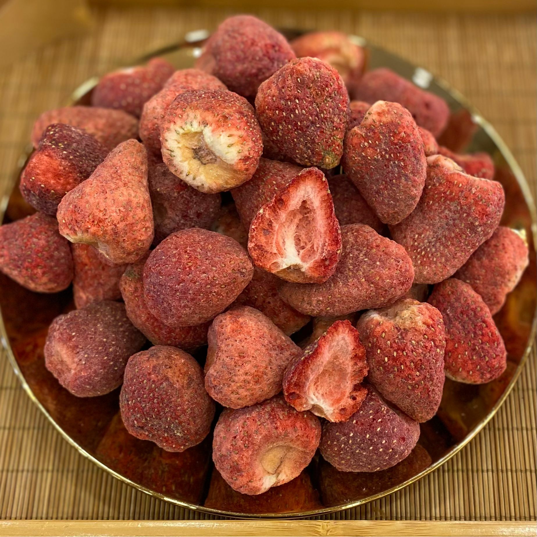 脫水士多啤梨乾，100克，約有18粒