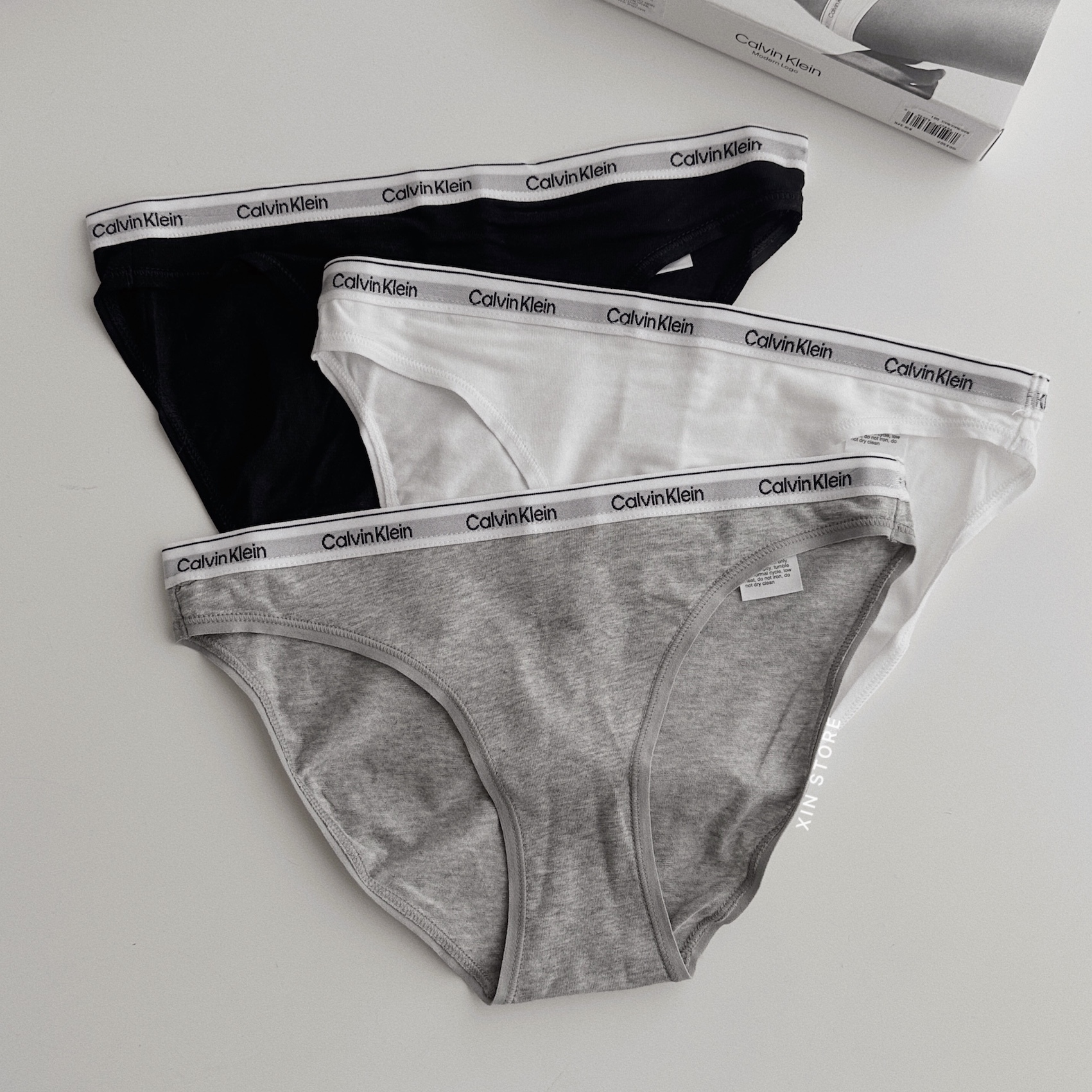 Calvin Klein CK 彈性 內褲 三入一組 黑  黑白灰