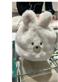 (現貨) 日牌  毛毛袋  OL97   $179