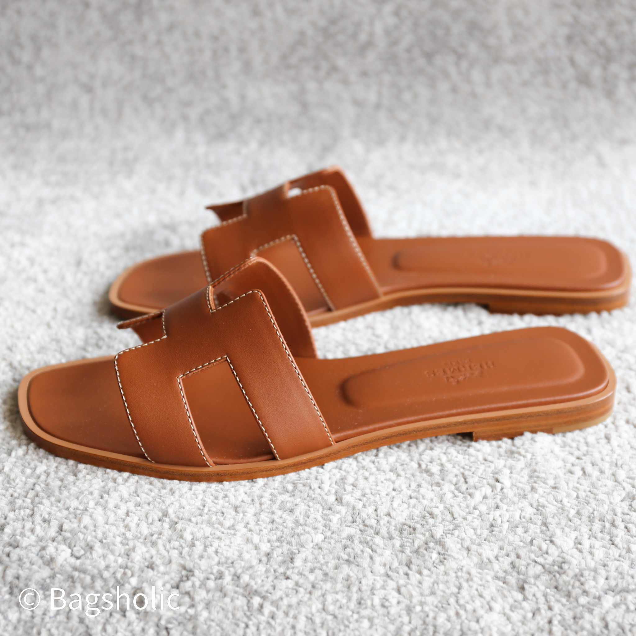 Hermes Oran Sandal gold