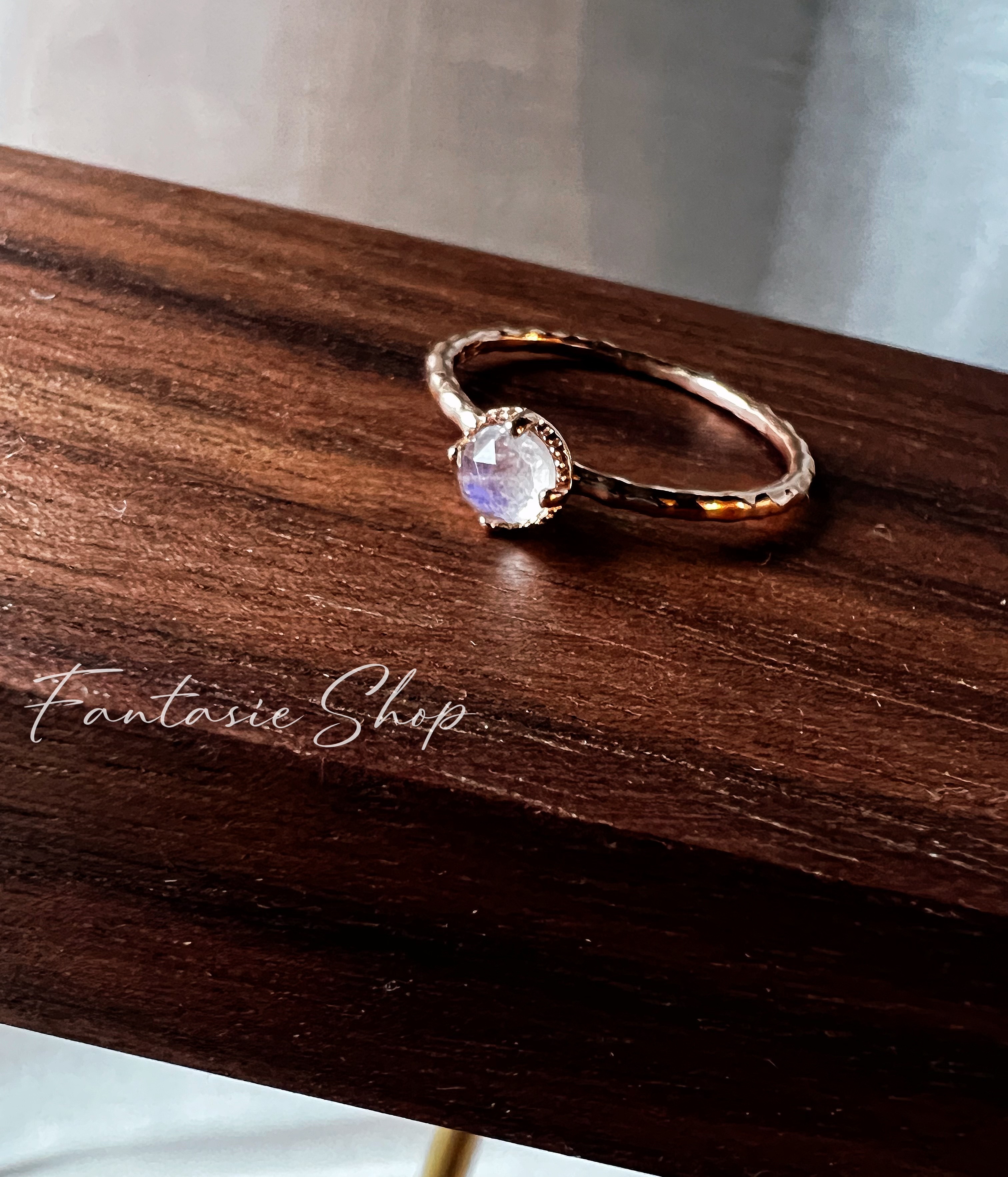 🇰🇷高質感輕珠寶飾品-古典月光石戒指