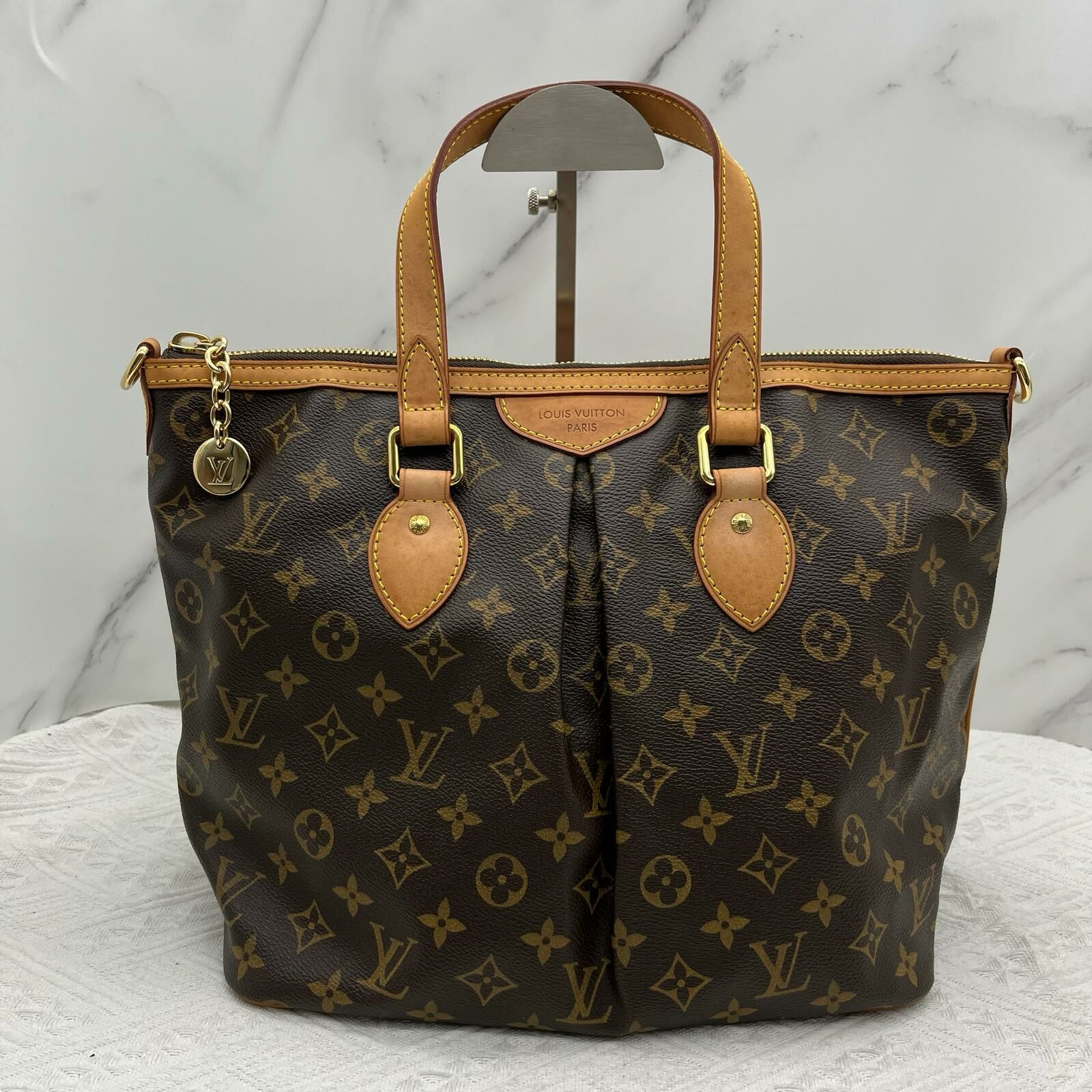 LV Monogram Palermo PM